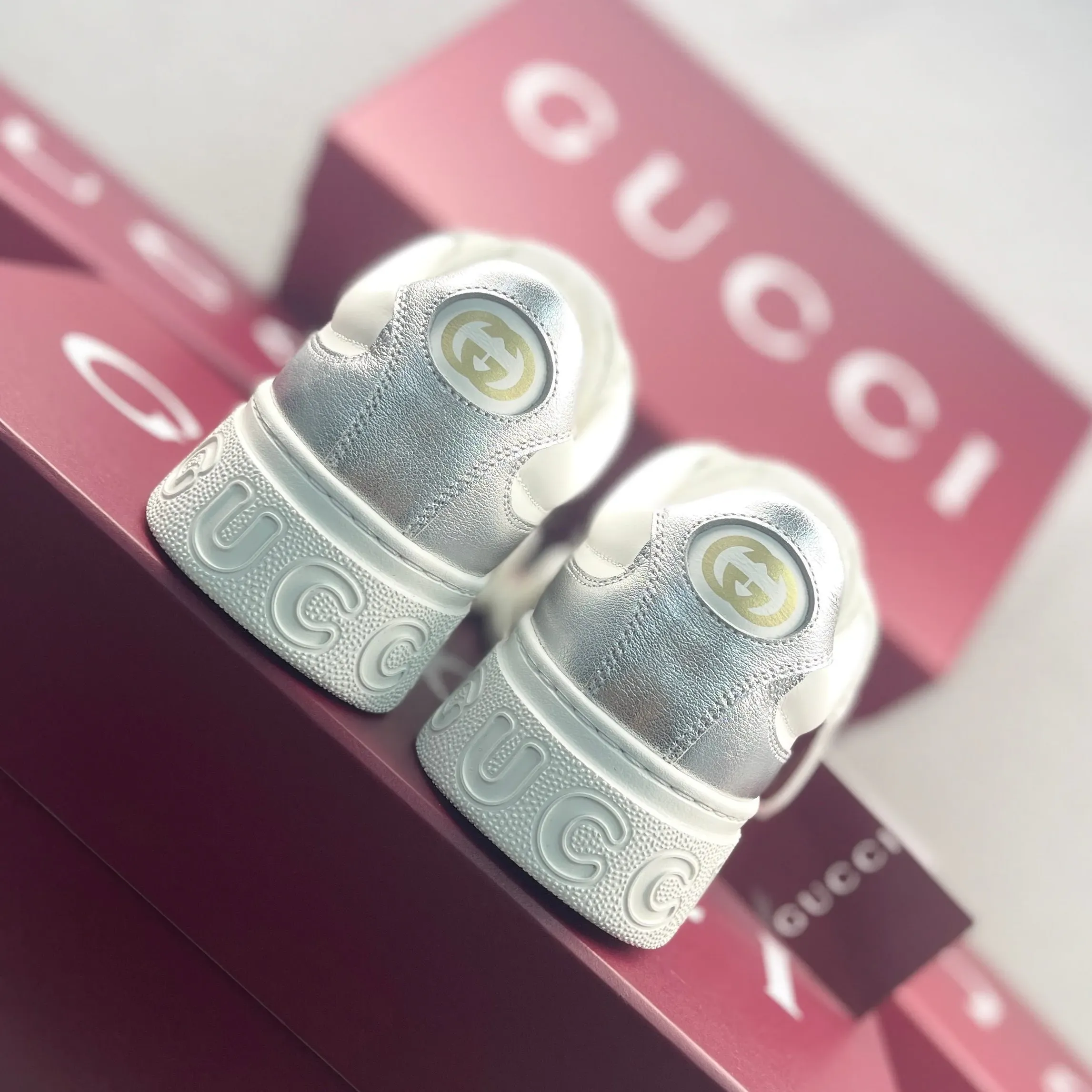 Кроссовки Женские Gucci 5402069