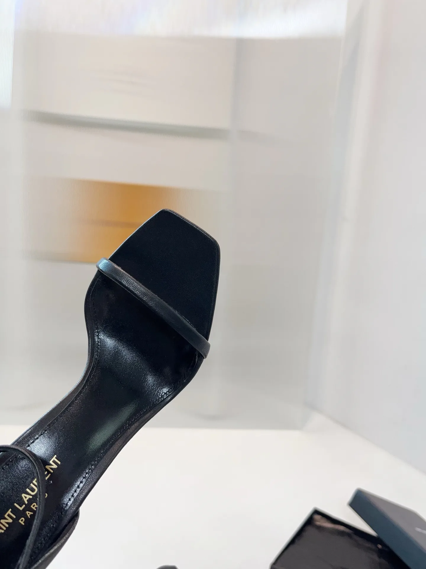 Босоножки Женские Saint Laurent 11278434