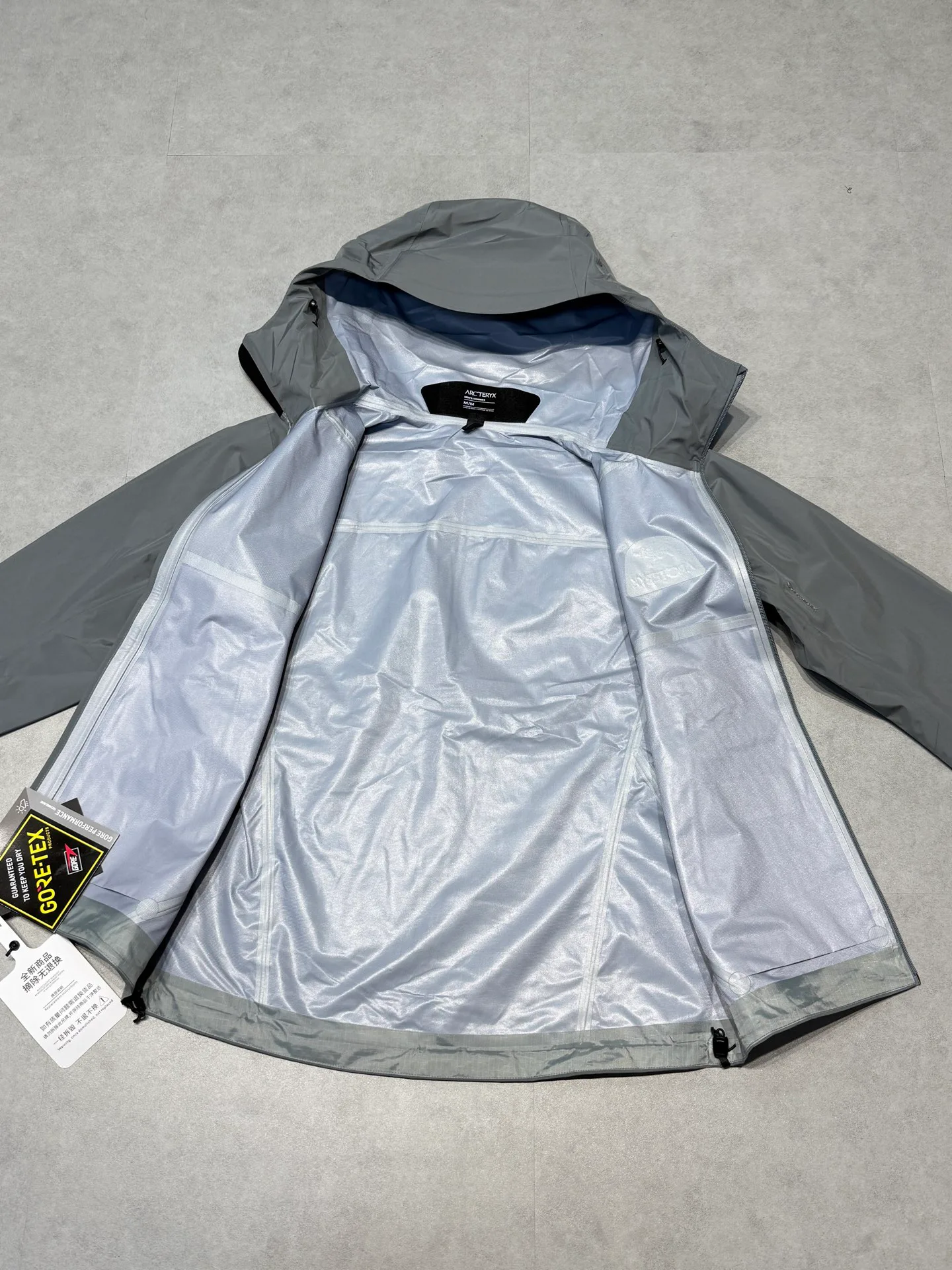 Куртки И Пуховики Женские Arcteryx 18694593