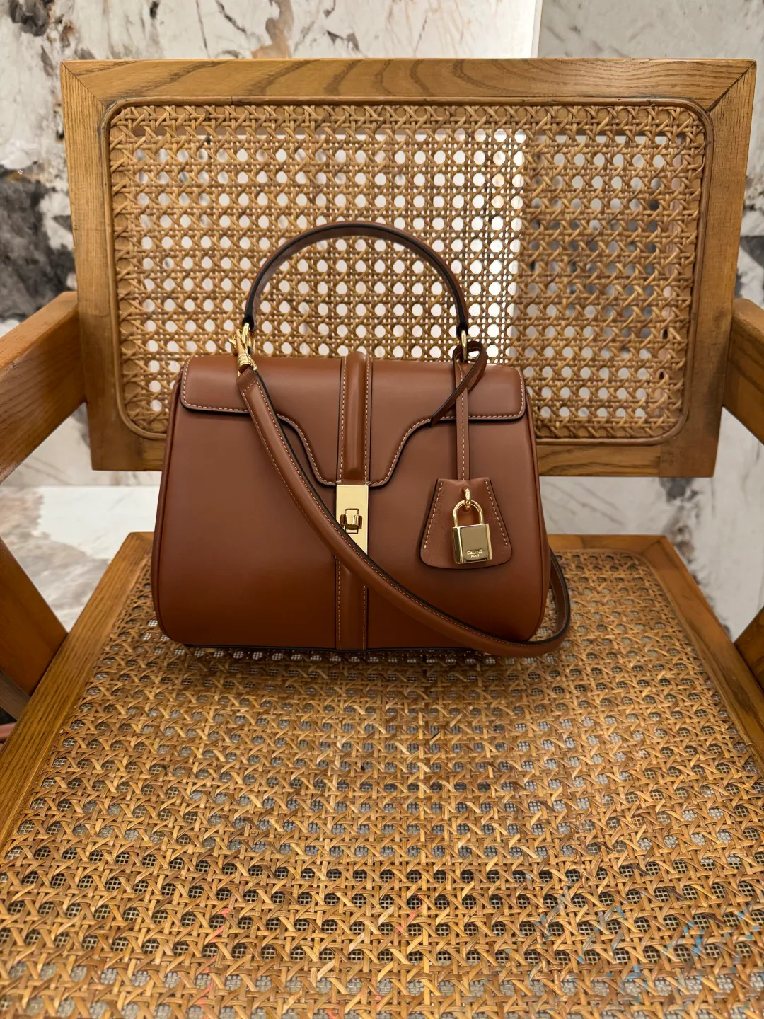 Классические Сумки Женские Celine 11607785