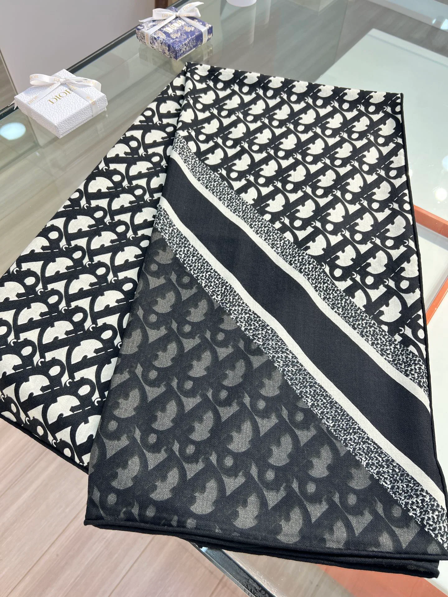 Шарфы Christian Dior 136956