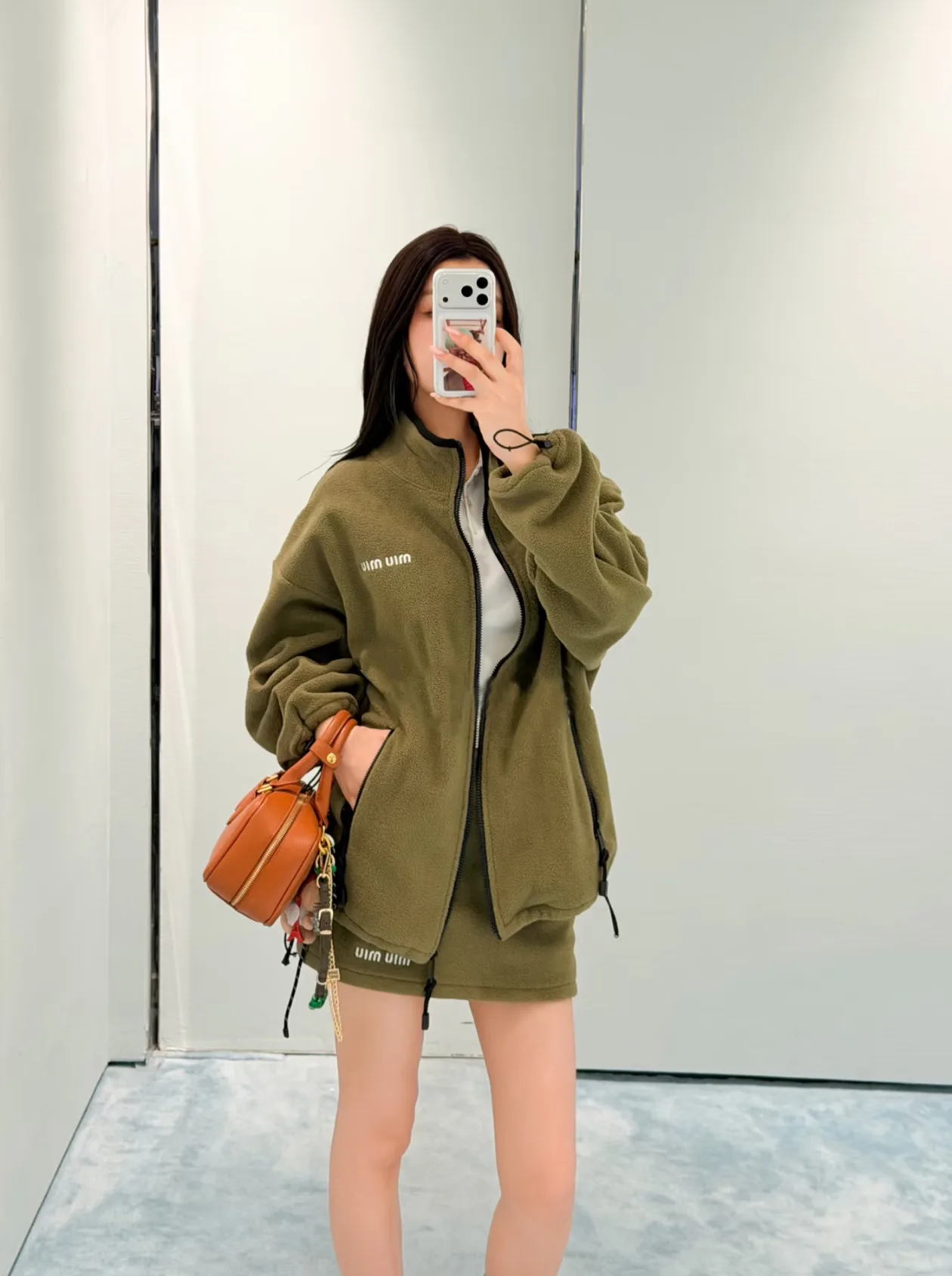 Куртки И Пуховики Женские Miu Miu 19926895