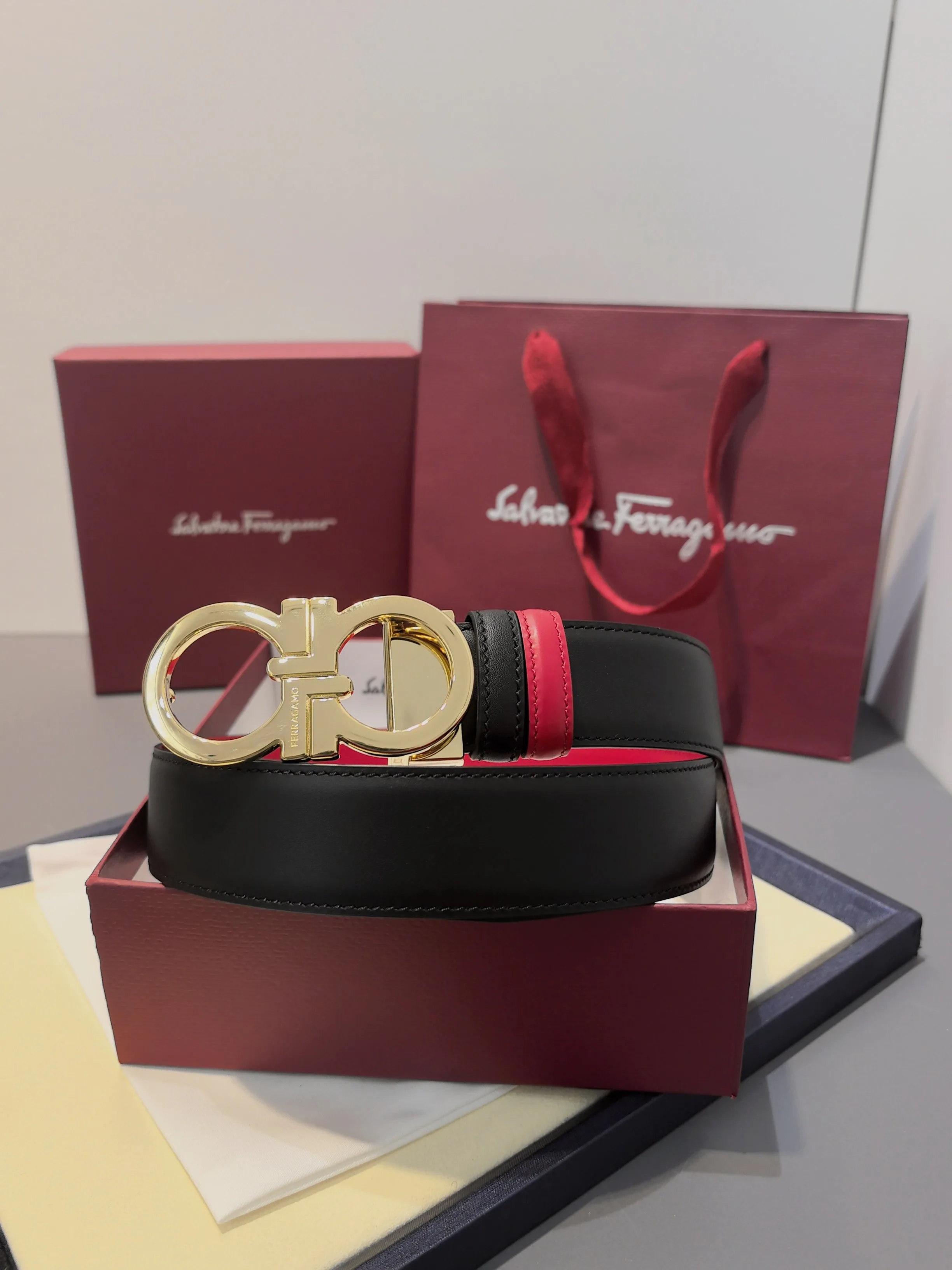 Ремни Gucci 420647