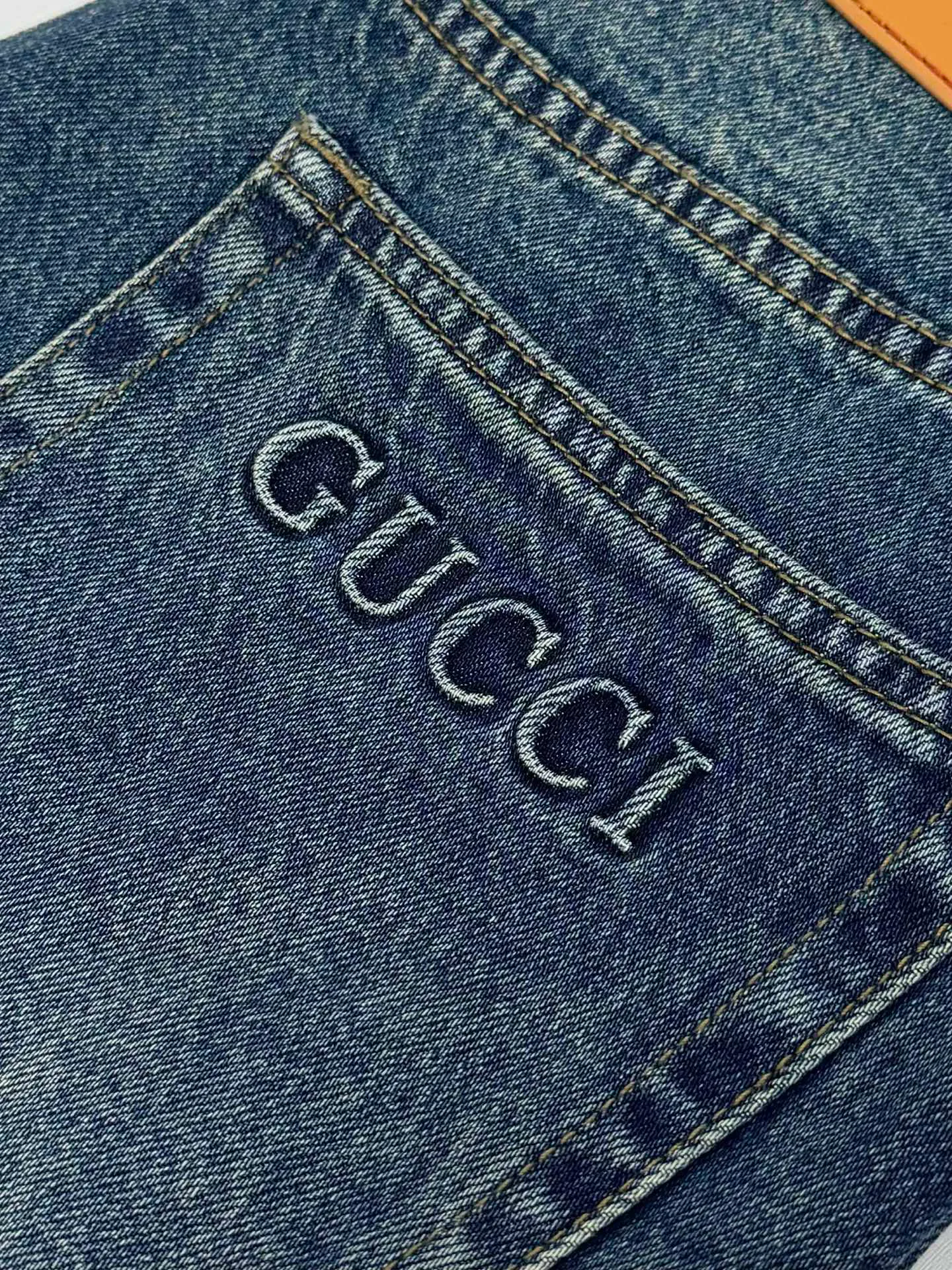 Джинсы Мужские Gucci 18182558