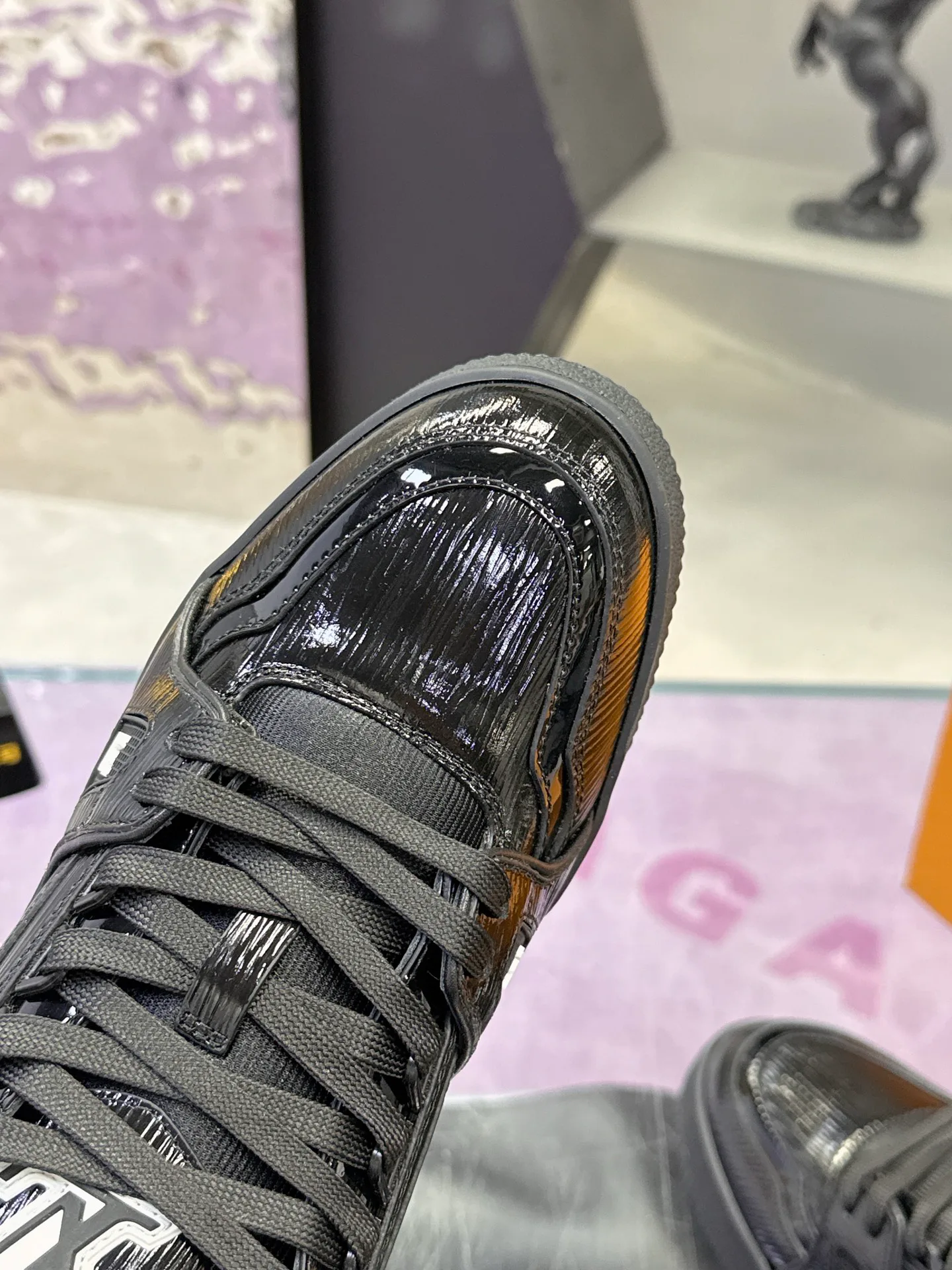 Кроссовки Женские Louis Vuitton 890291