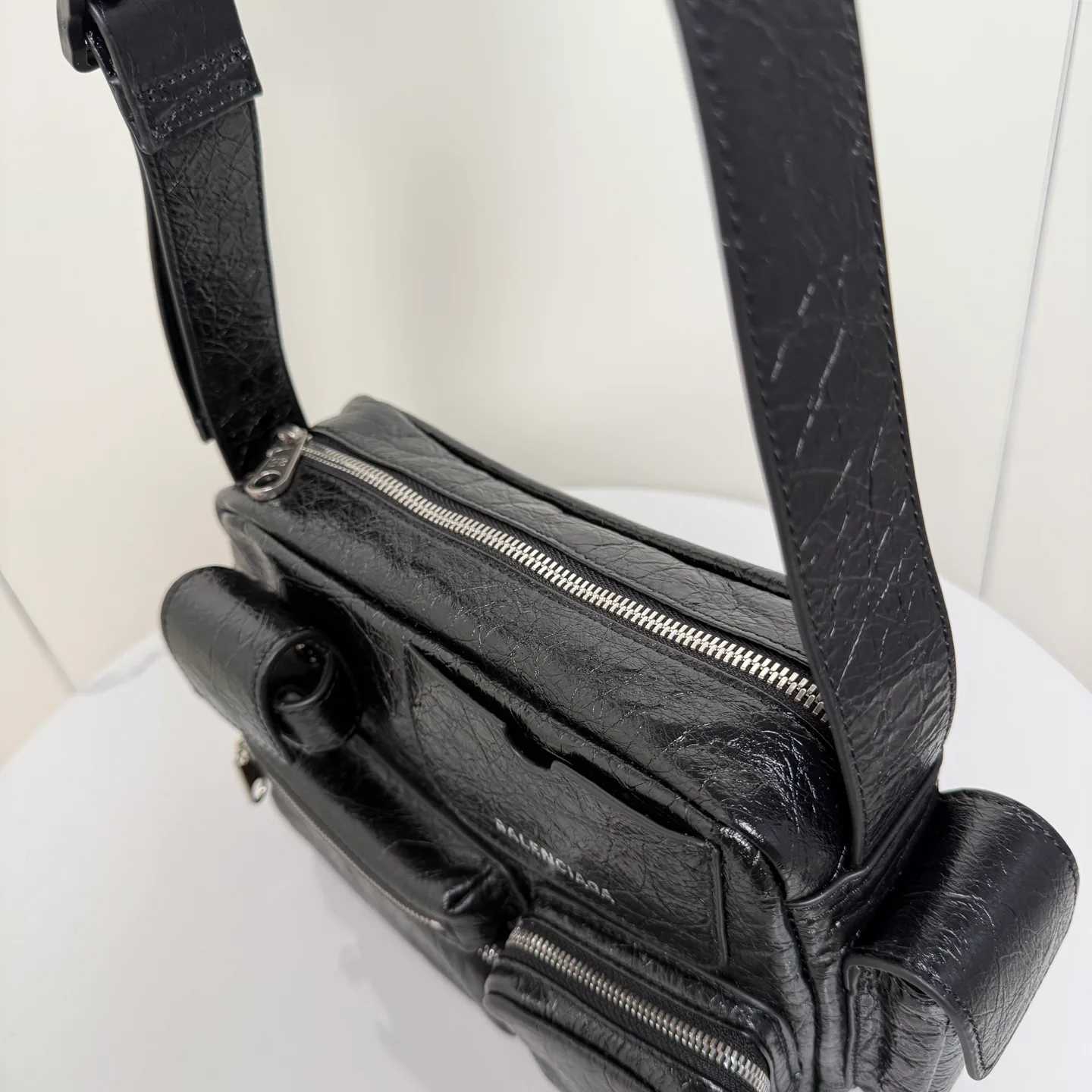 Сумки На Ремне Женские Balenciaga 1221088