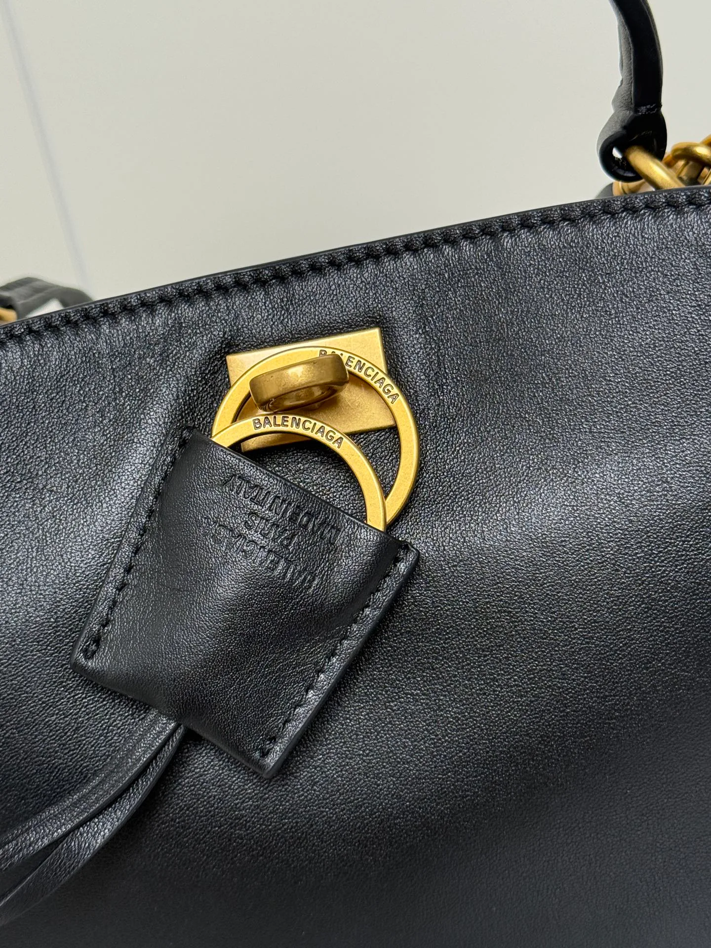 Сумки На Ремне Женские Balenciaga 1151955