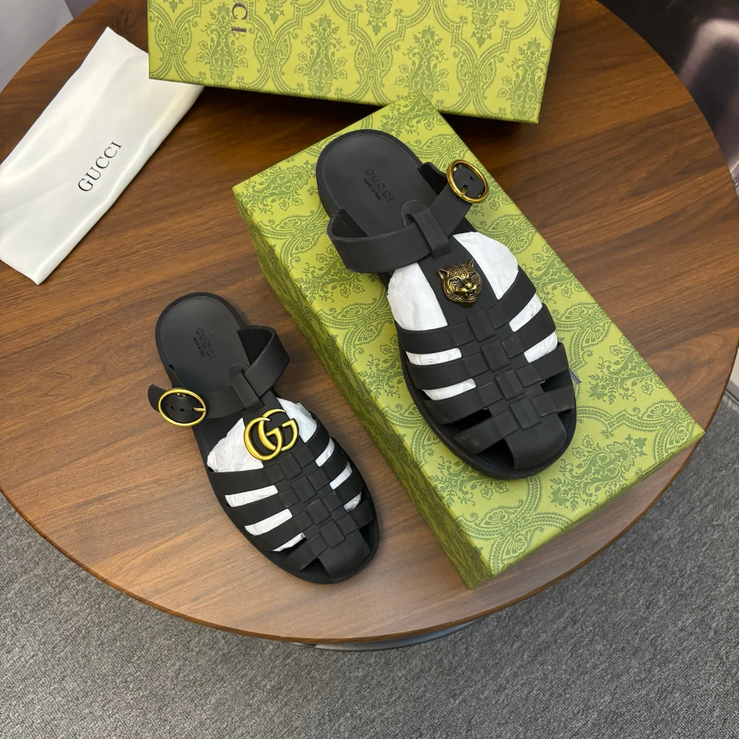 Туфли Женские Gucci 493995