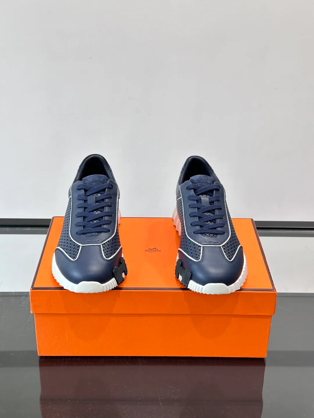 Кроссовки Женские Hermes 18102088