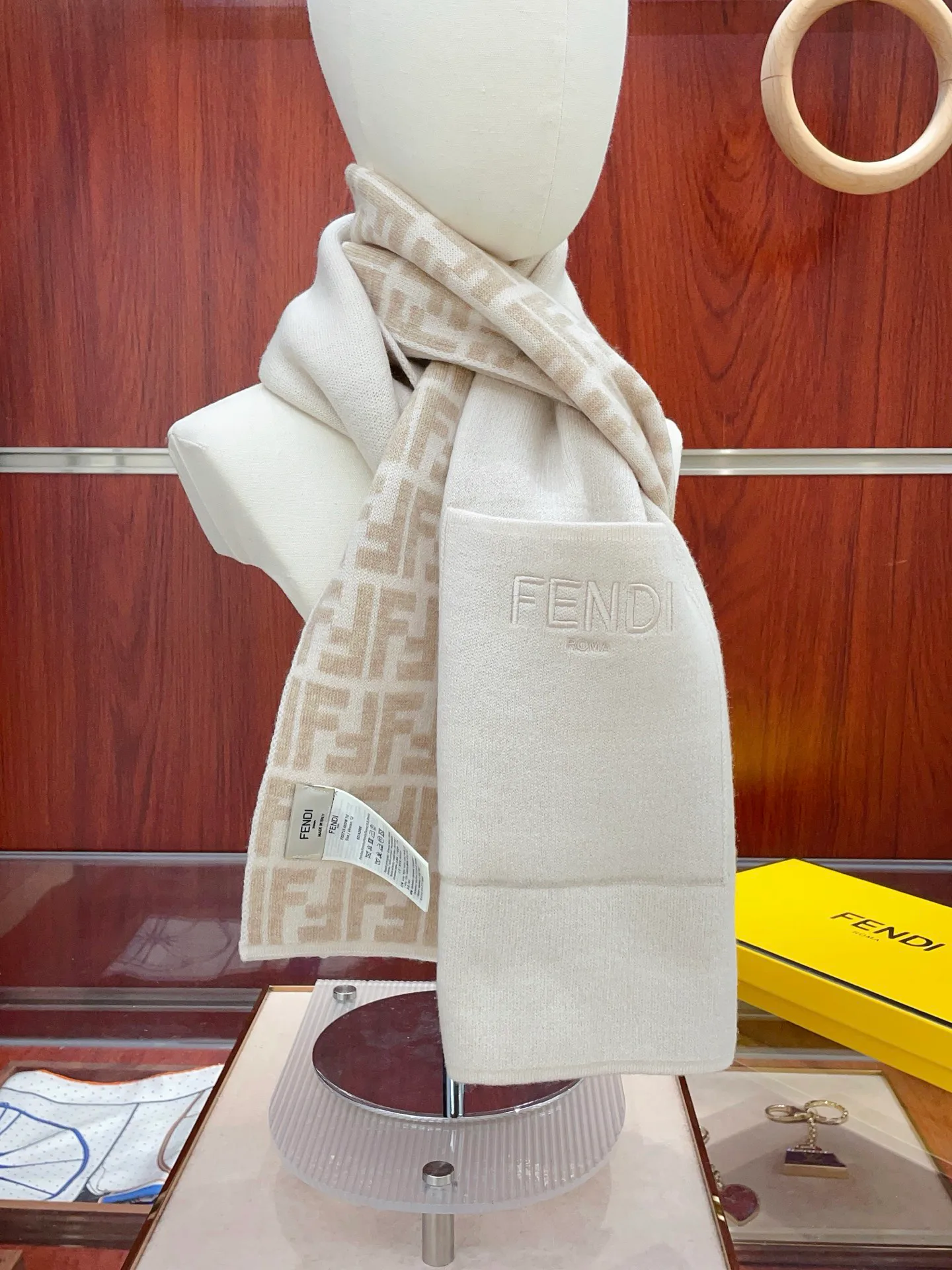 Шарфы Fendi 966244