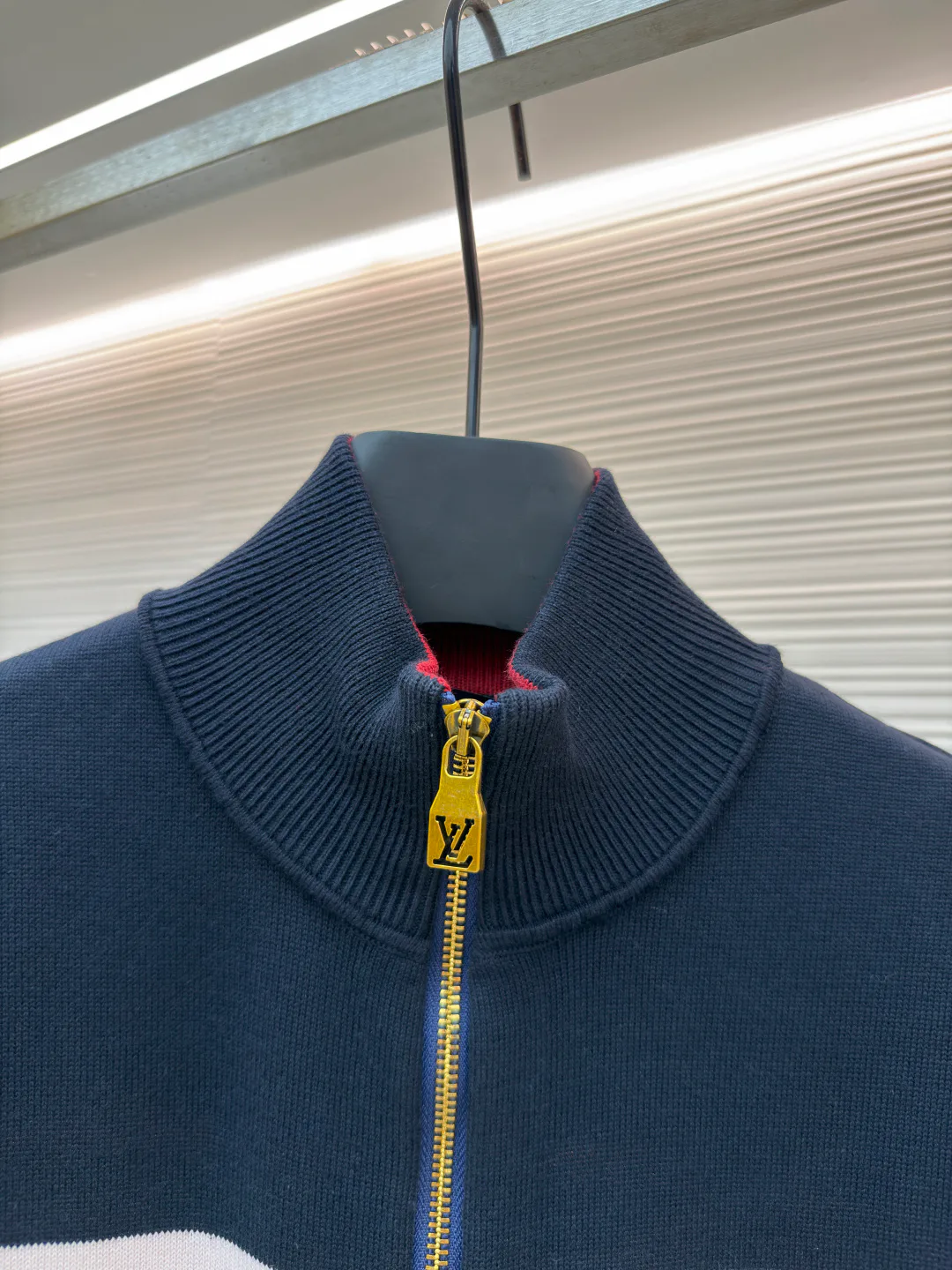 Куртки И Пуховики Мужские Louis Vuitton 17933377
