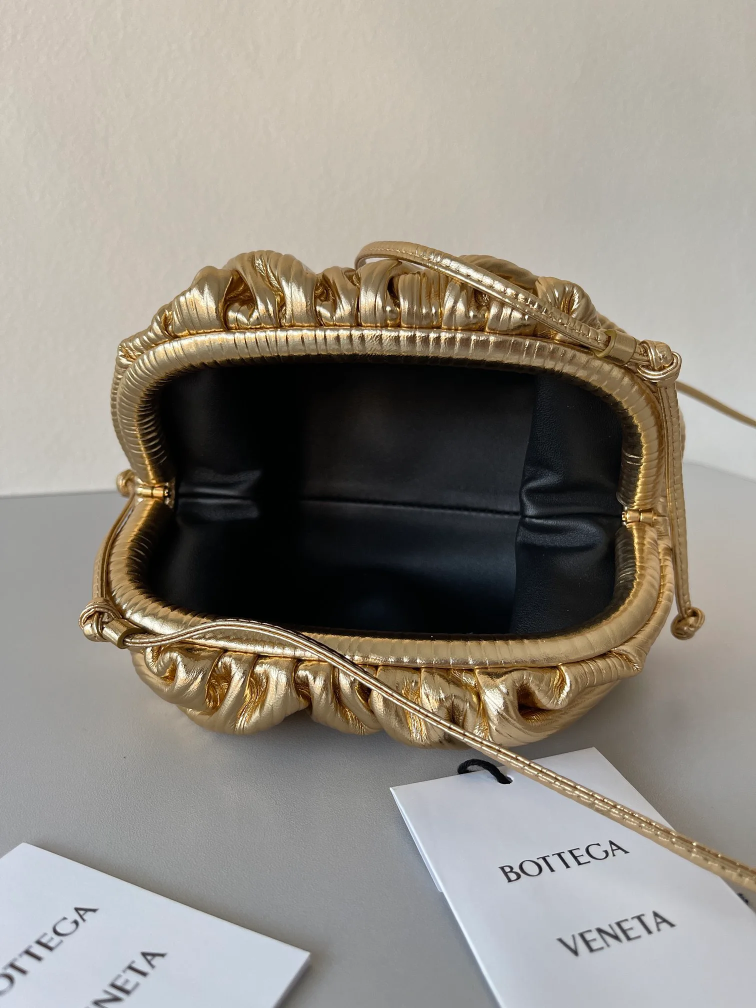 Сумки На Ремне Женские Bottega Veneta 106844