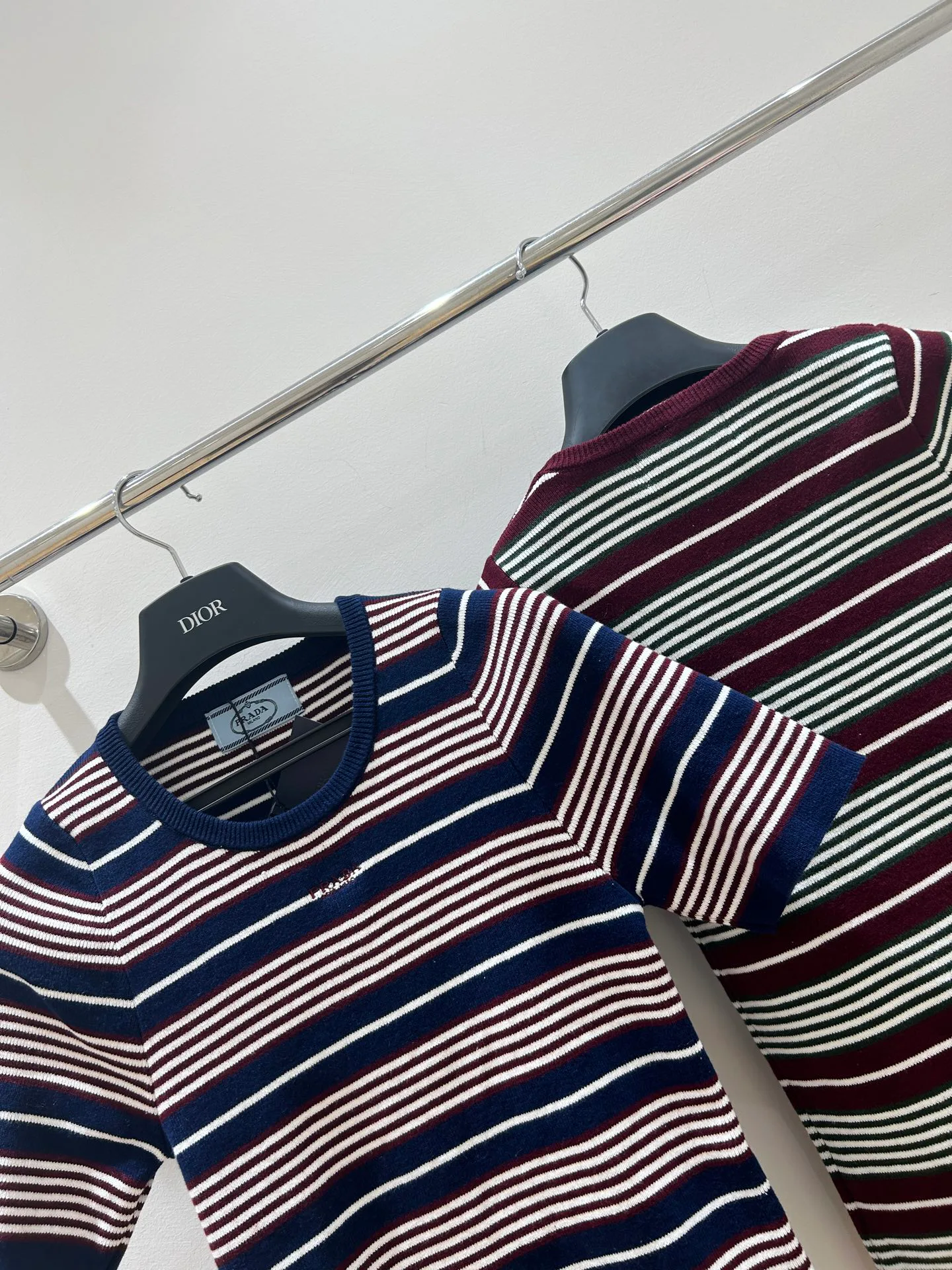 Футболки Женские Prada 8969292