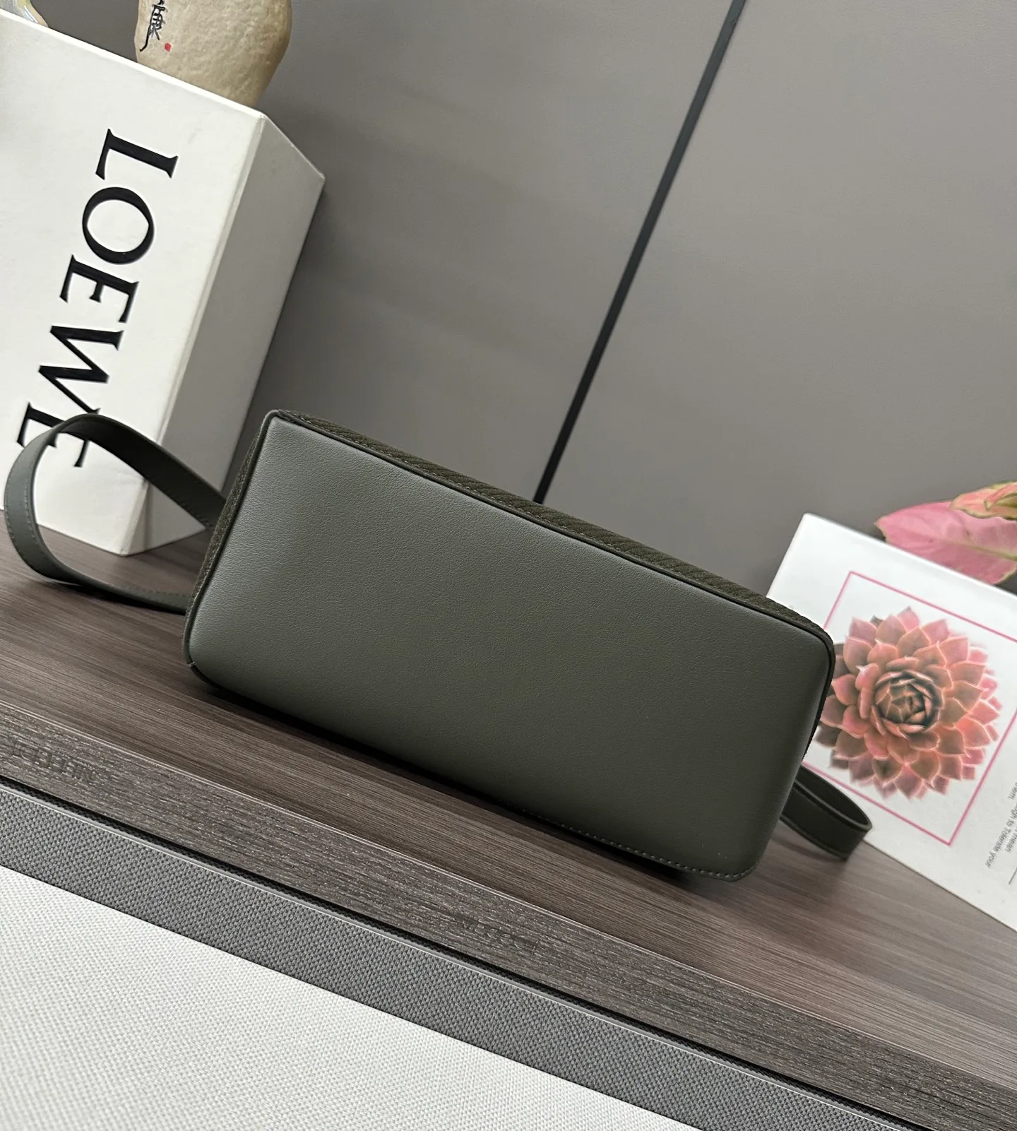 Сумки На Ремне Женские Loewe 820128