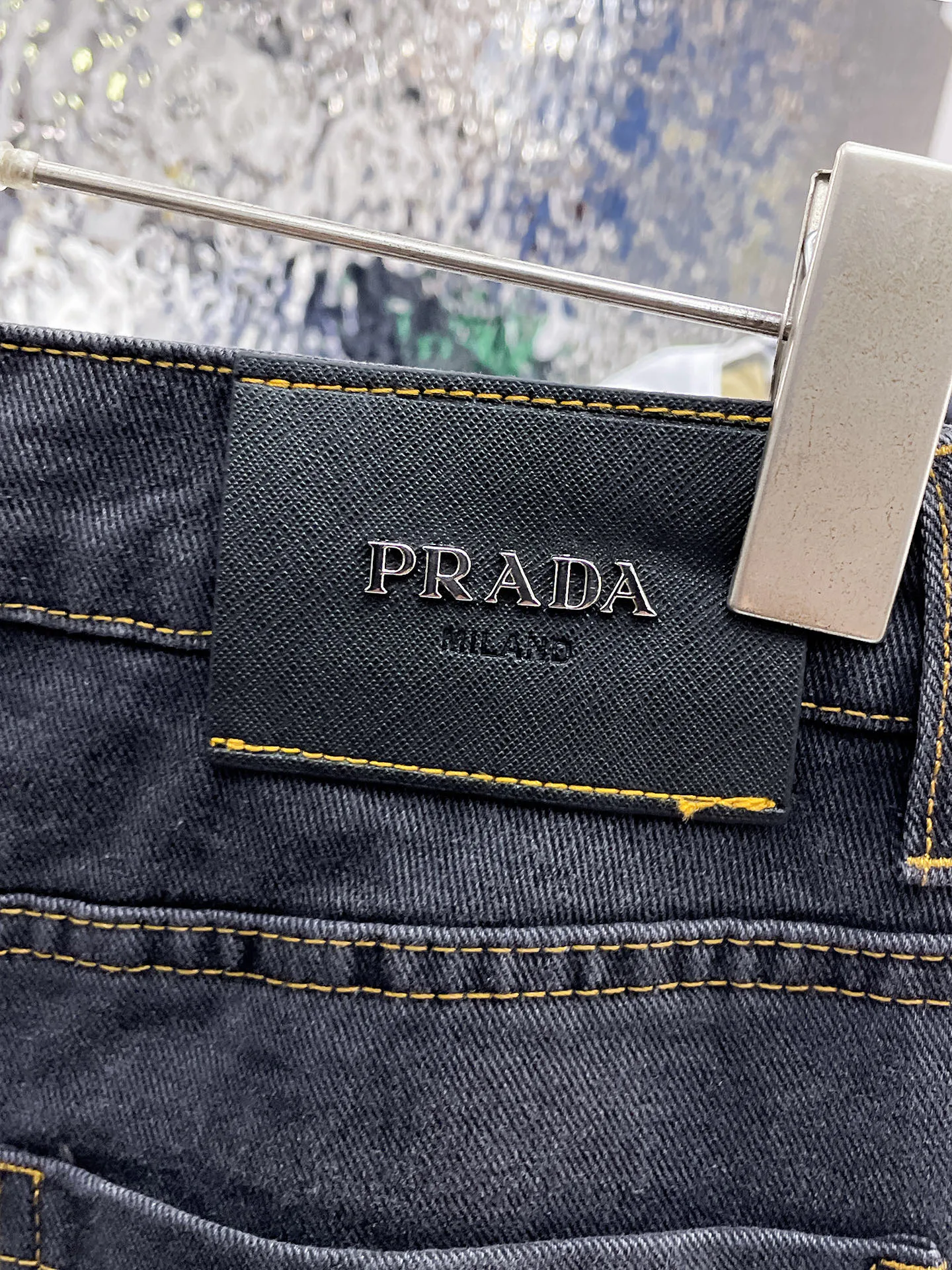 Джинсы Женские Prada 6060174