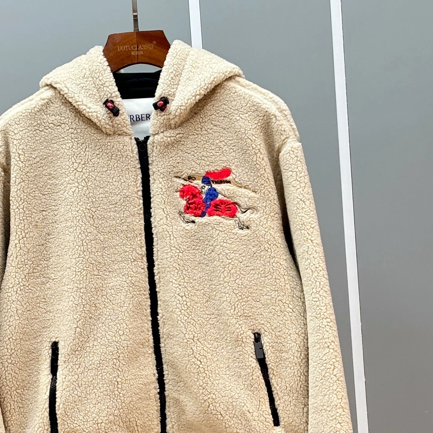 Куртки И Пуховики Женские Burberry 3331804