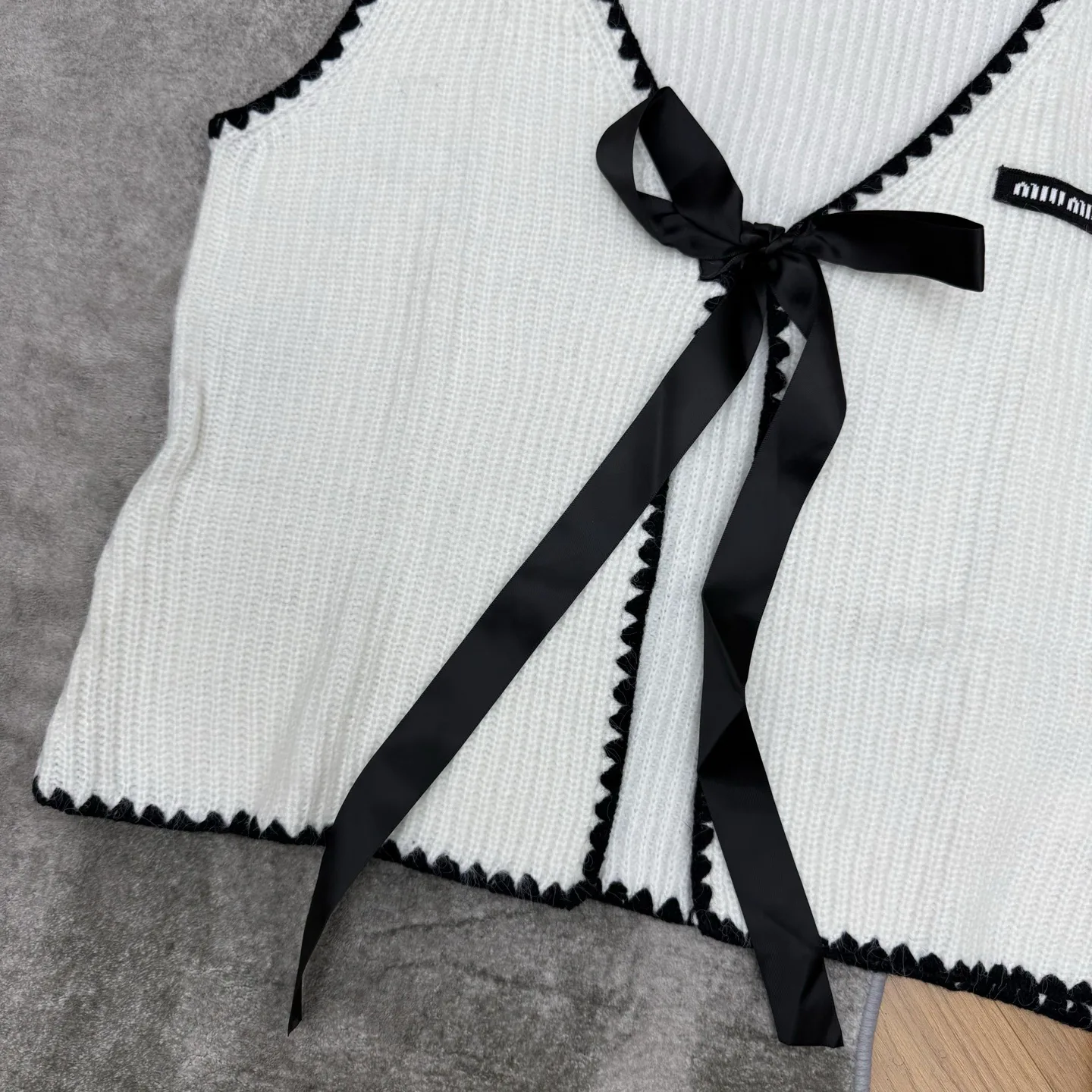 Жилеты Женские Miu Miu 18249260