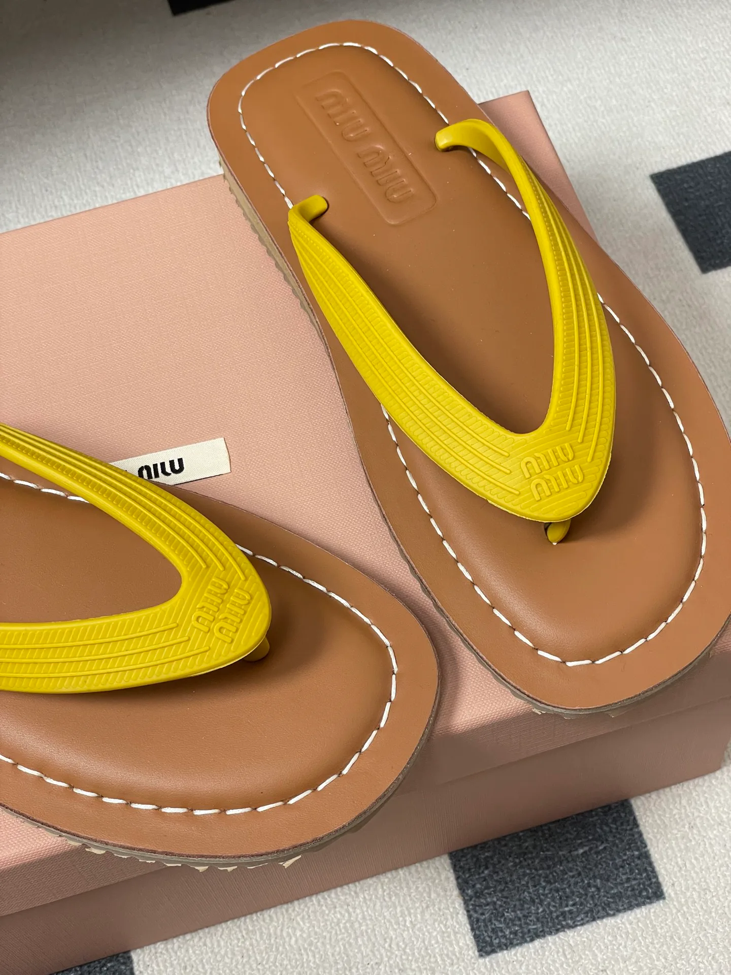Шлепанцы Женские Miu Miu 13132809