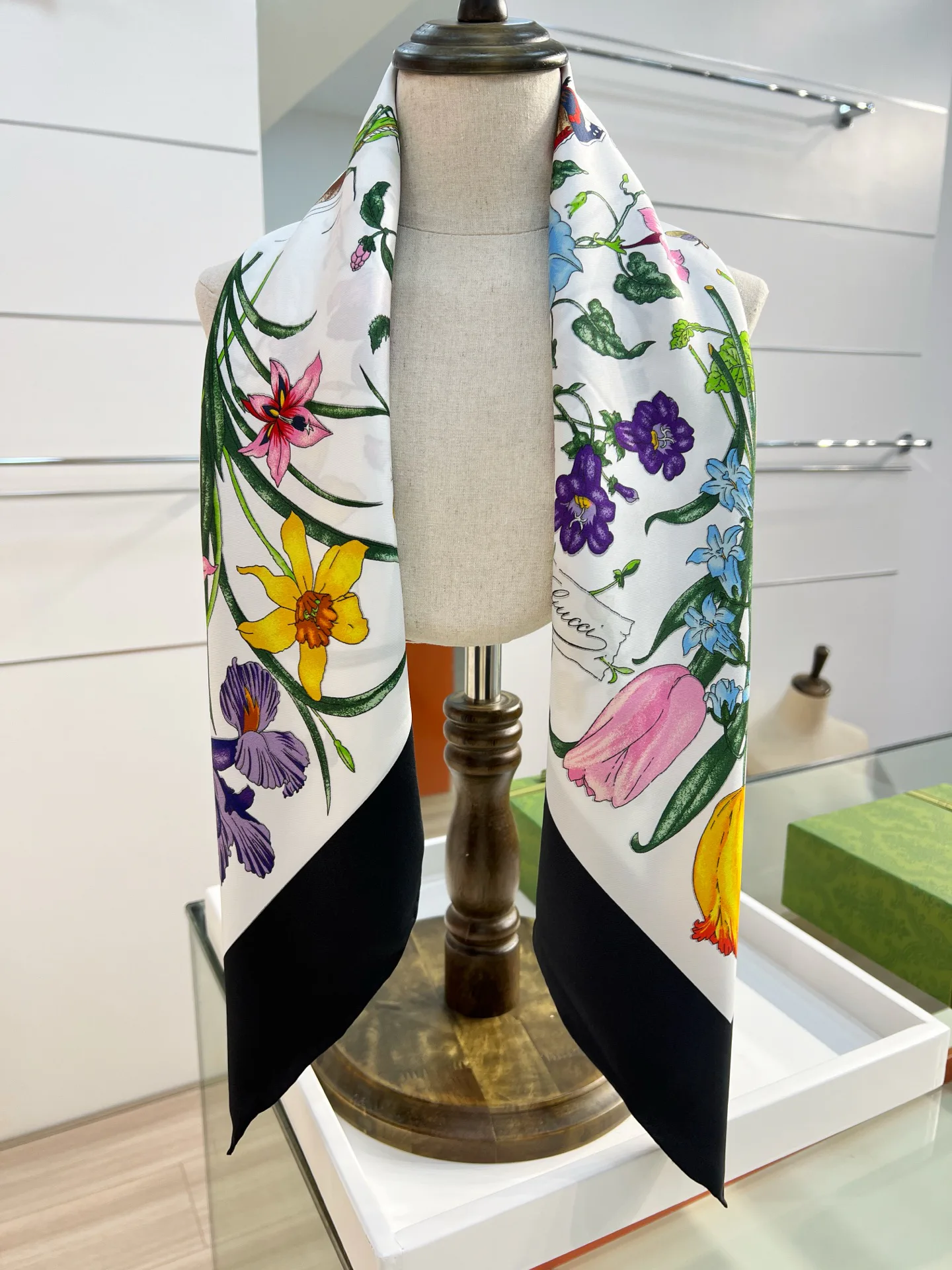 Платки Gucci 11256648