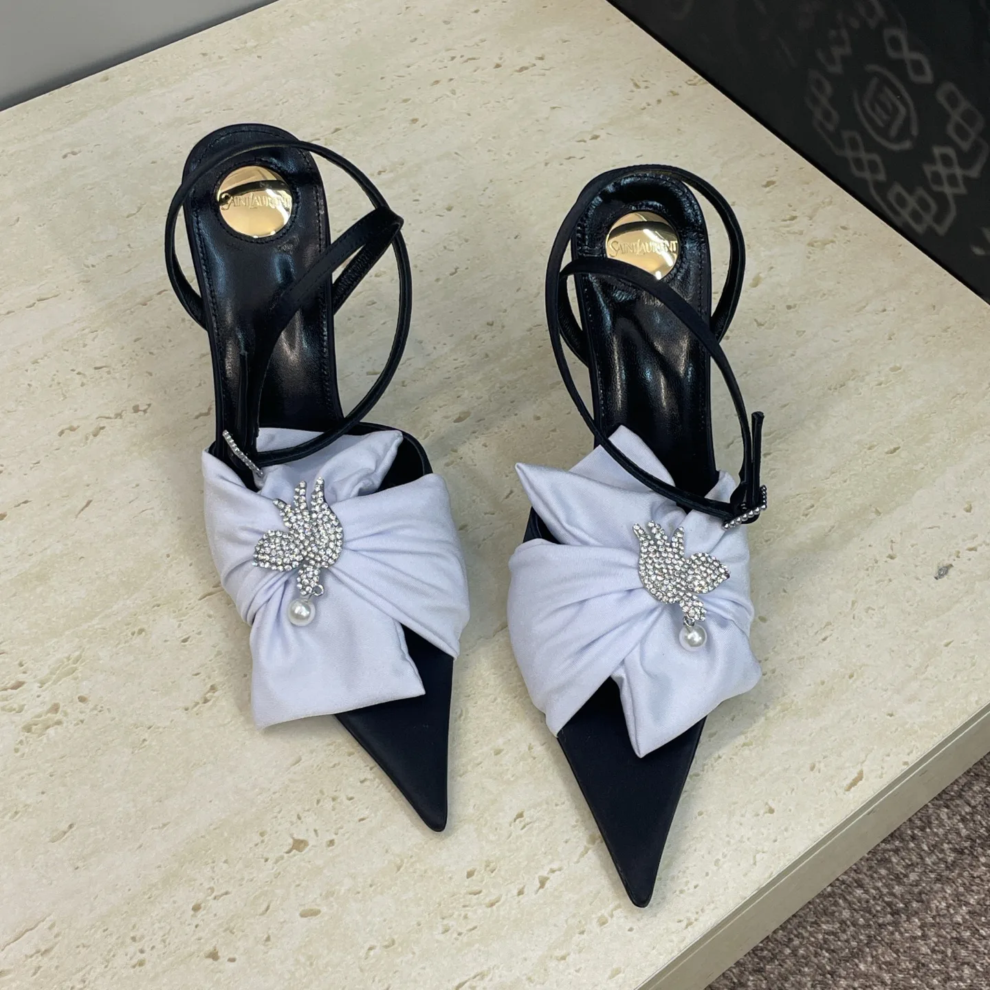 Босоножки Женские Saint Laurent 3009079