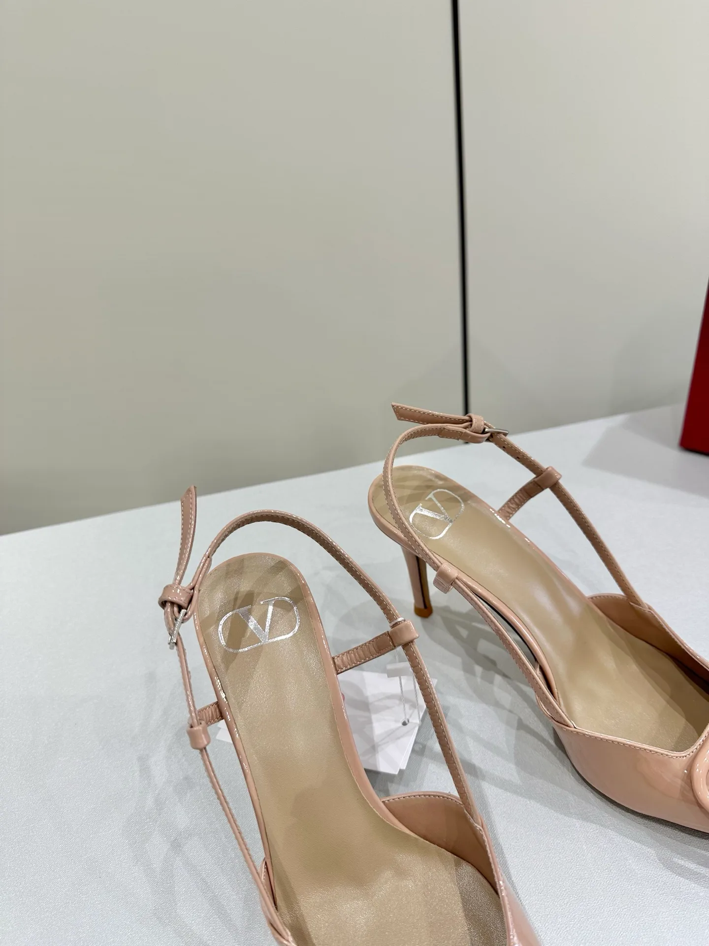 Босоножки Женские Valentino 11608845