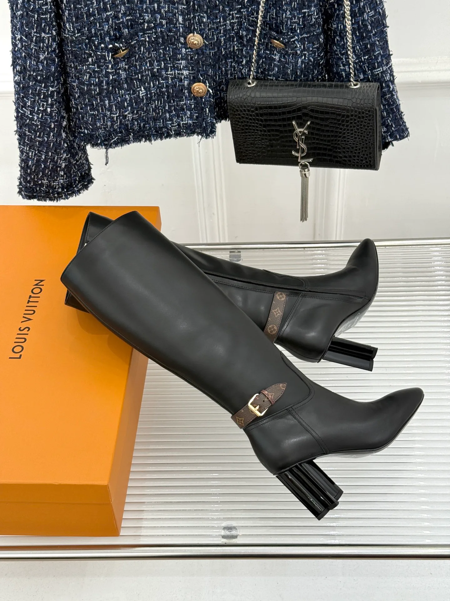 Сапоги Женские Louis Vuitton 18294470