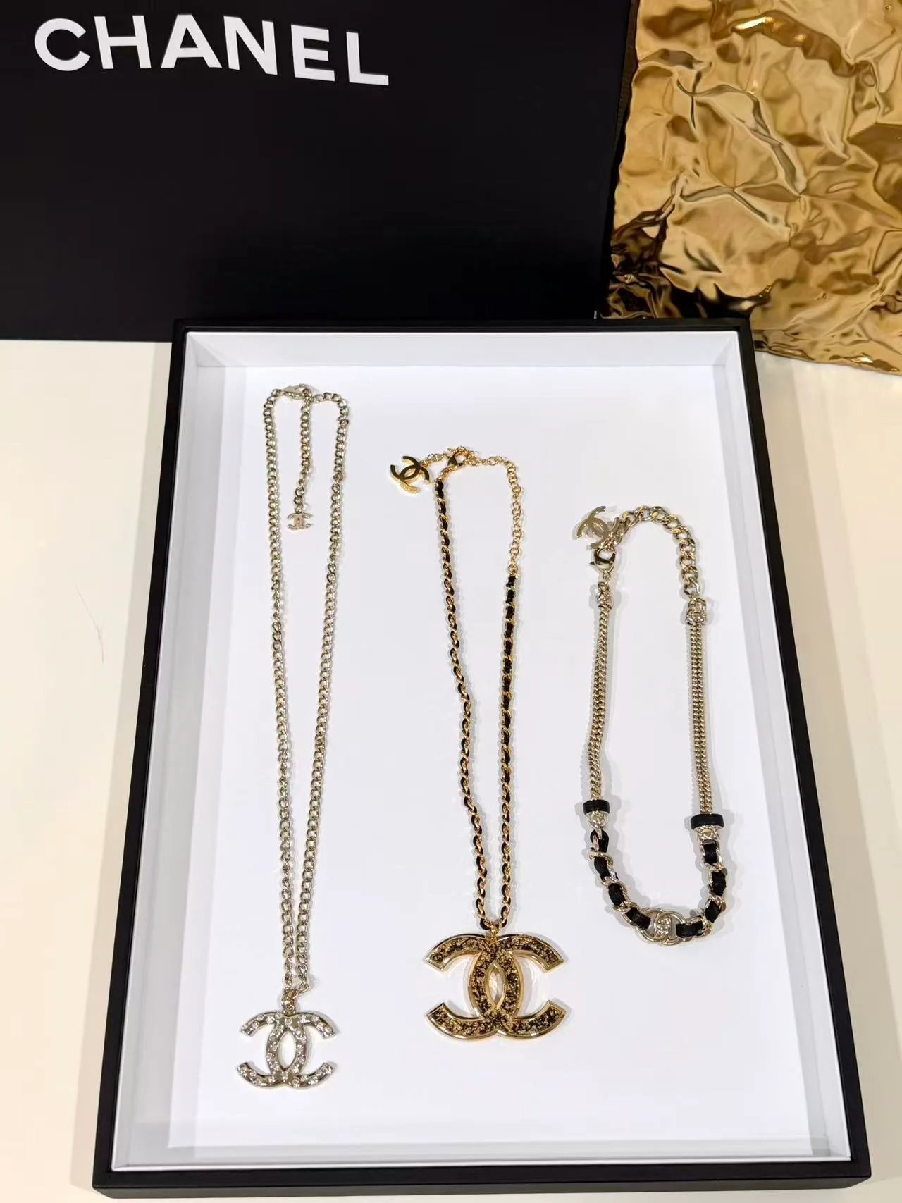 Бижутерия Chanel 18070419