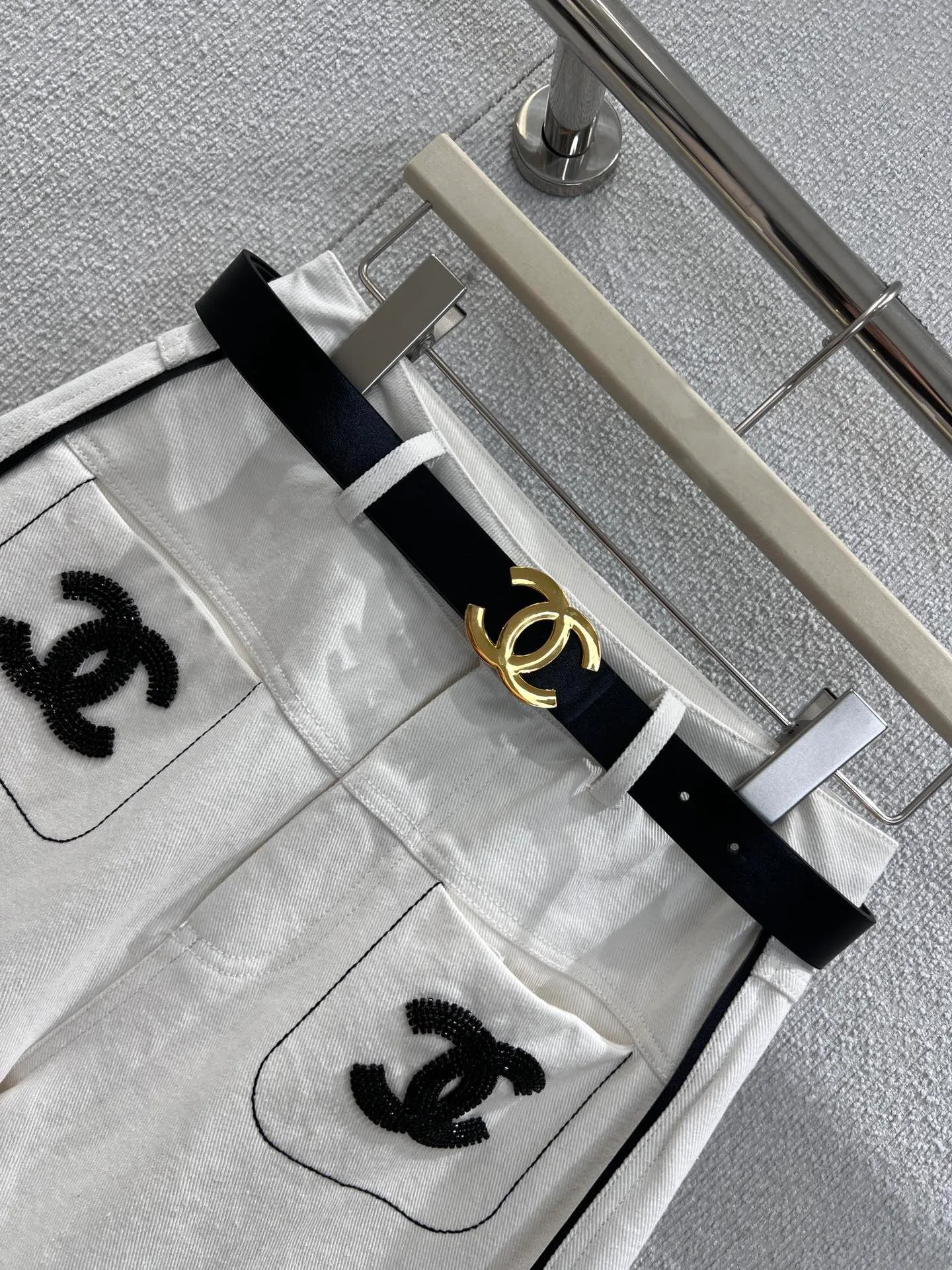 Джинсы Женские Chanel 1810842