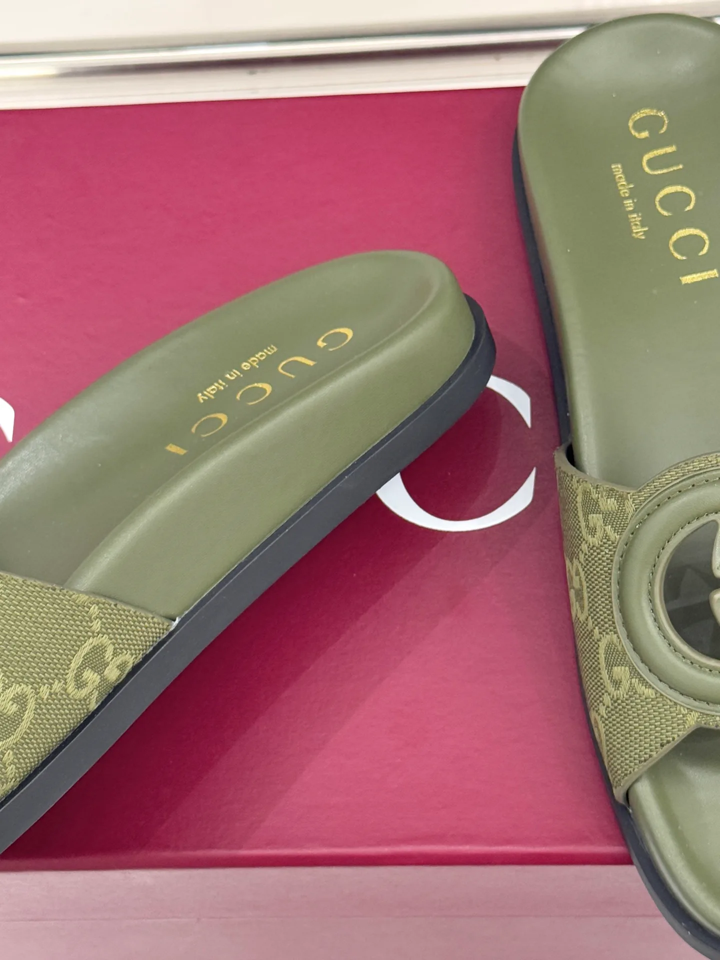 Шлепанцы Женские Gucci 4761376