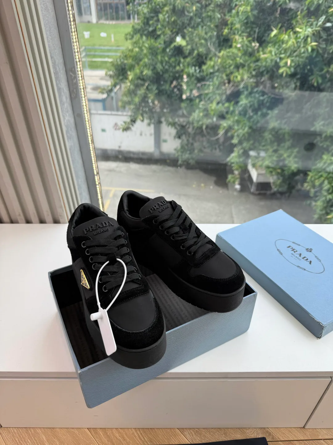 Кроссовки Женские Prada 18539273