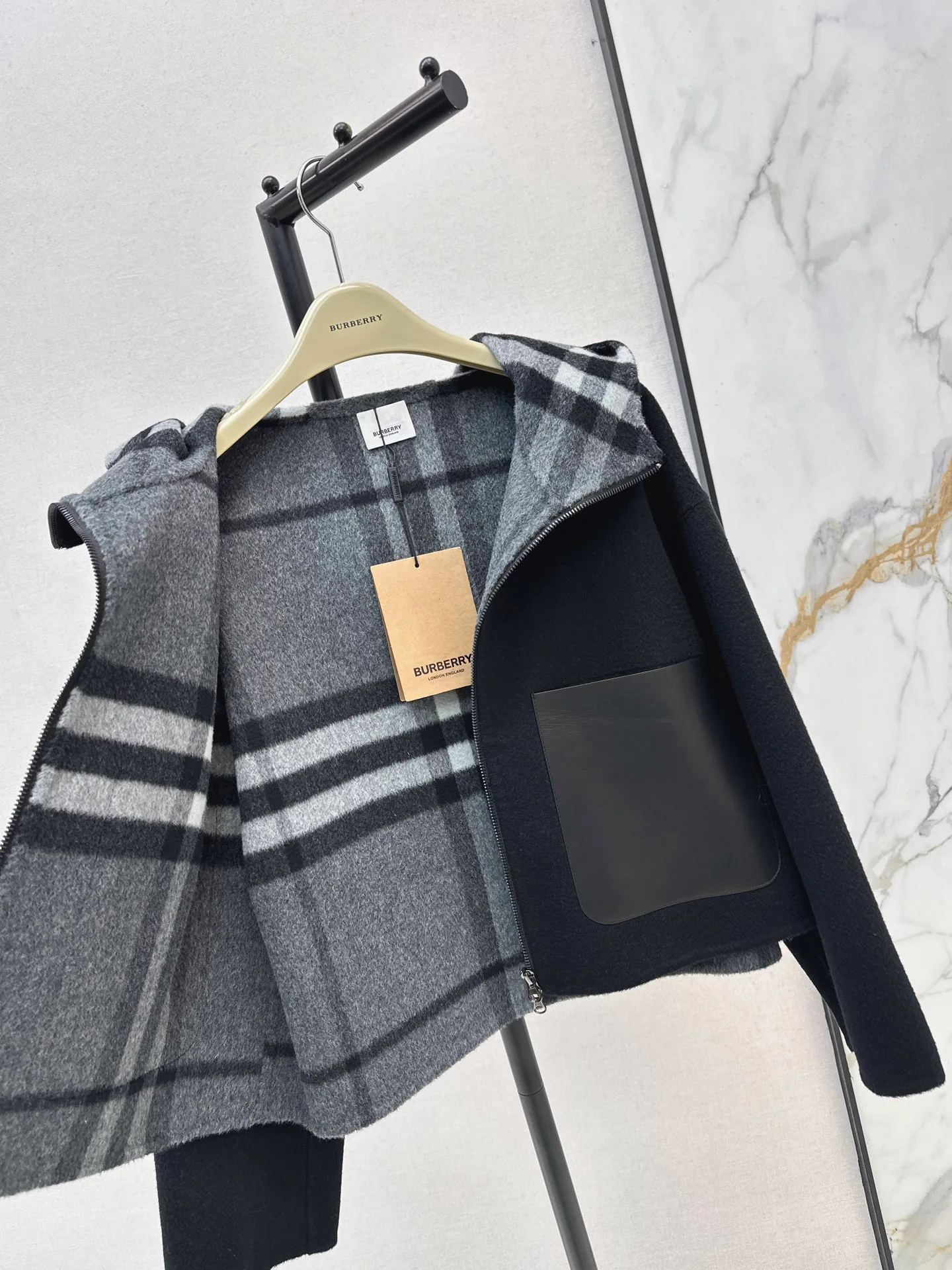 Куртки Женские Burberry 417418