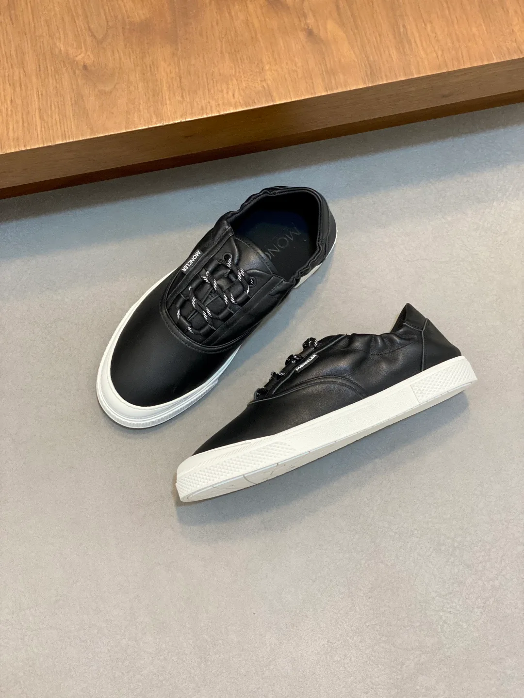 Кроссовки Мужские Moncler 12842911