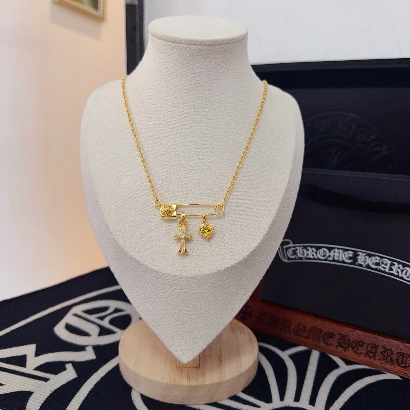 Бижутерия Chrome Hearts 11240588