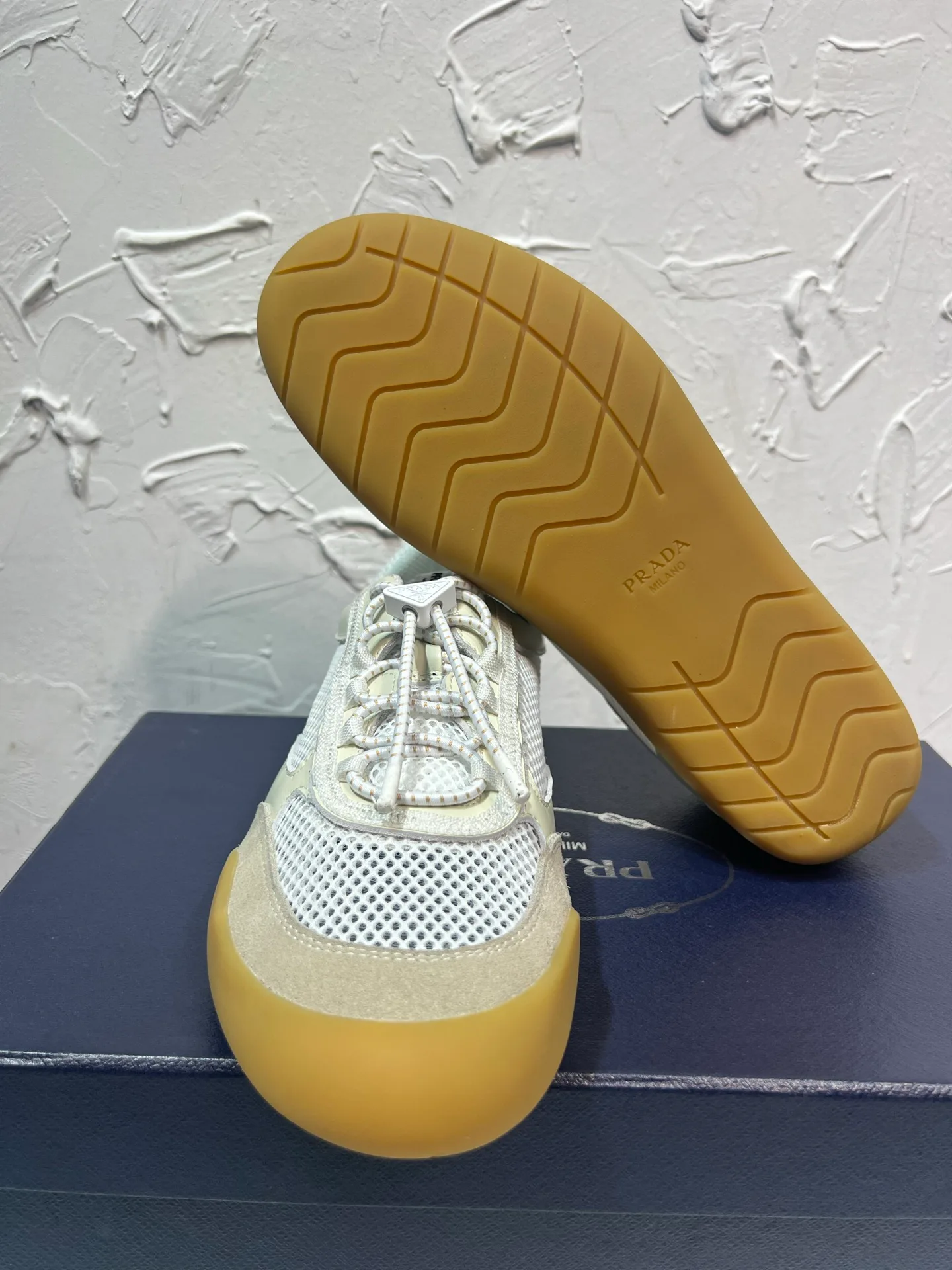 Кроссовки Мужские Prada 19570726