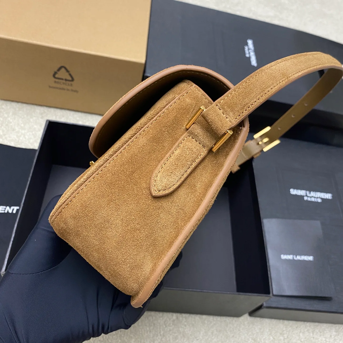Классические Сумки Женские Saint Laurent 11886296