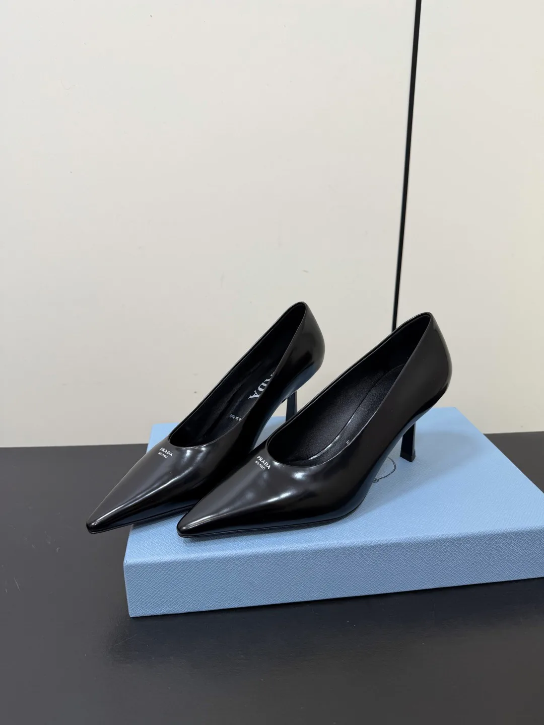 Туфли Женские Prada 17456126