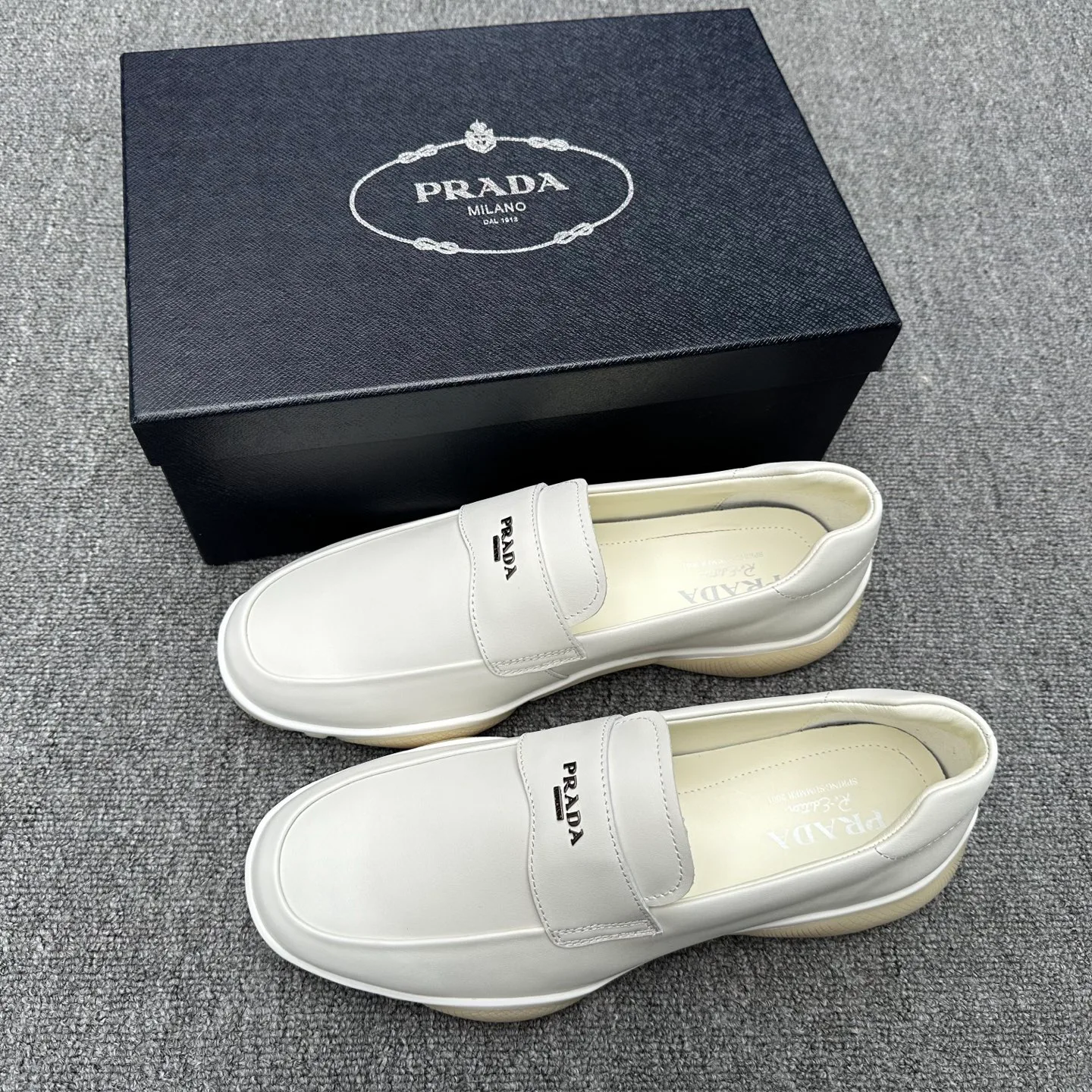Лоферы Мужские Prada 290793