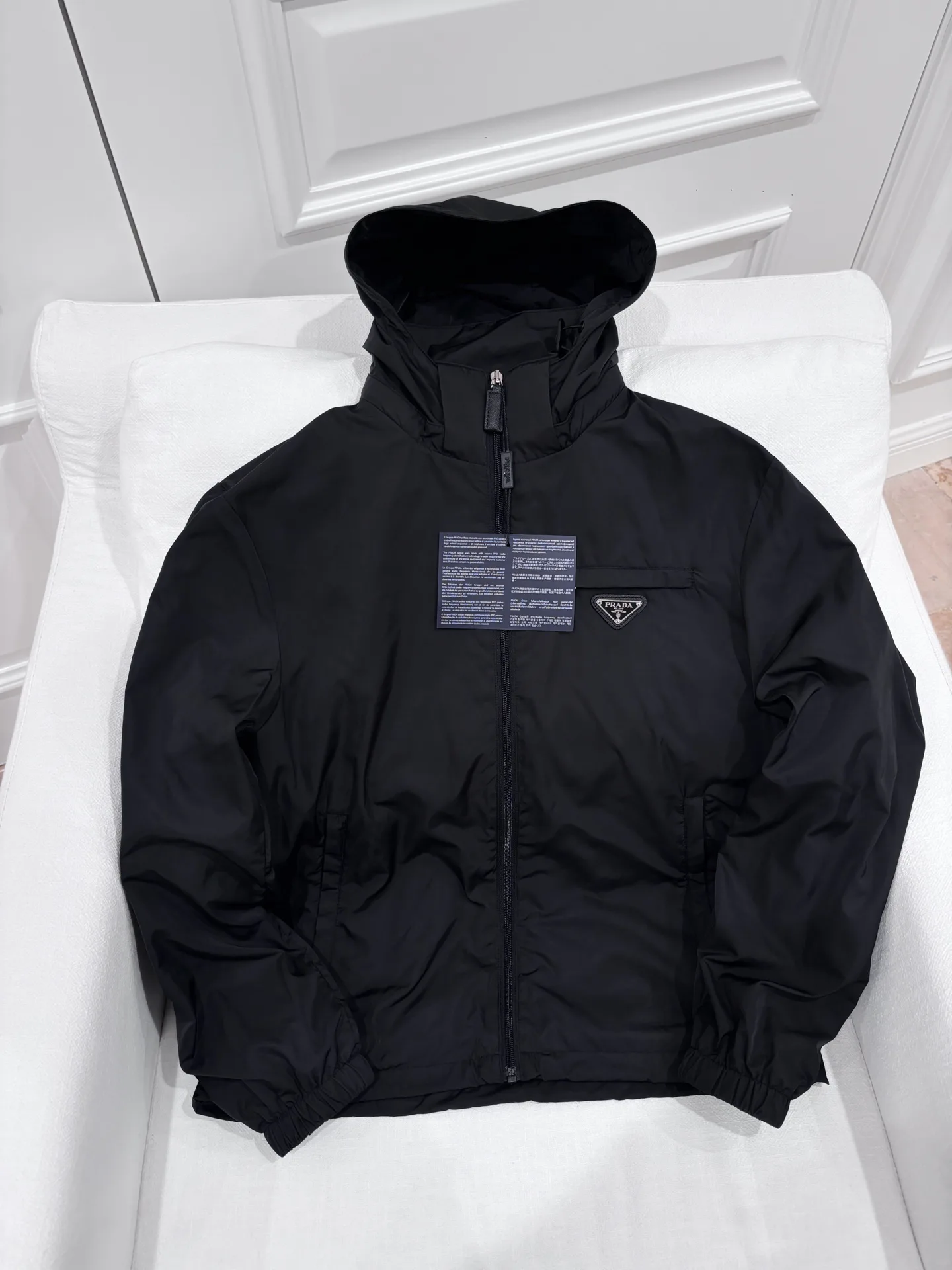 Куртки И Пуховики Мужские Prada 11479479