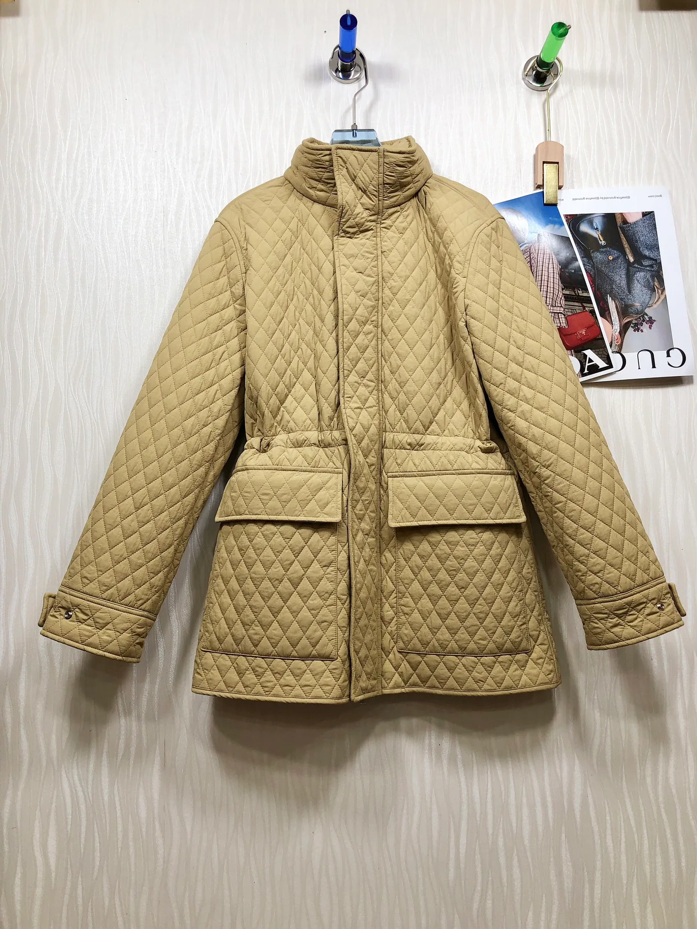 Куртки И Пуховики Женские Burberry 14233