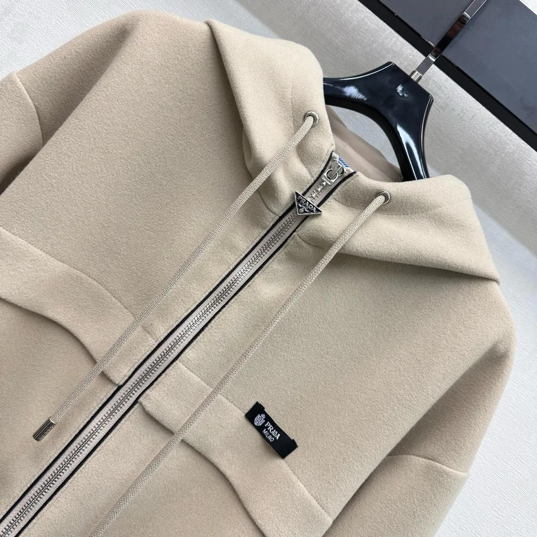 Куртки И Пуховики Женские Prada 985059