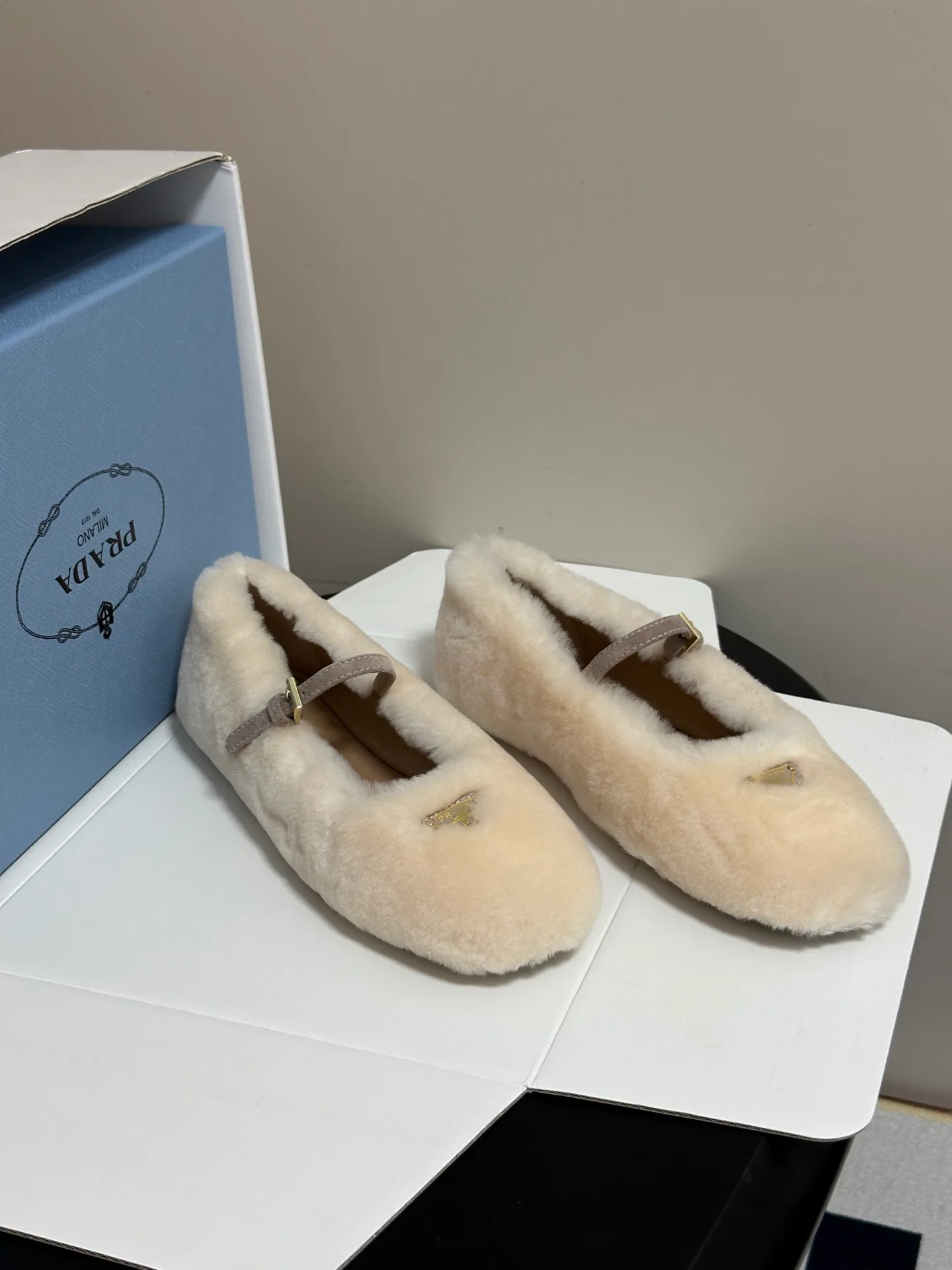 Балетки Женские Prada 18049704