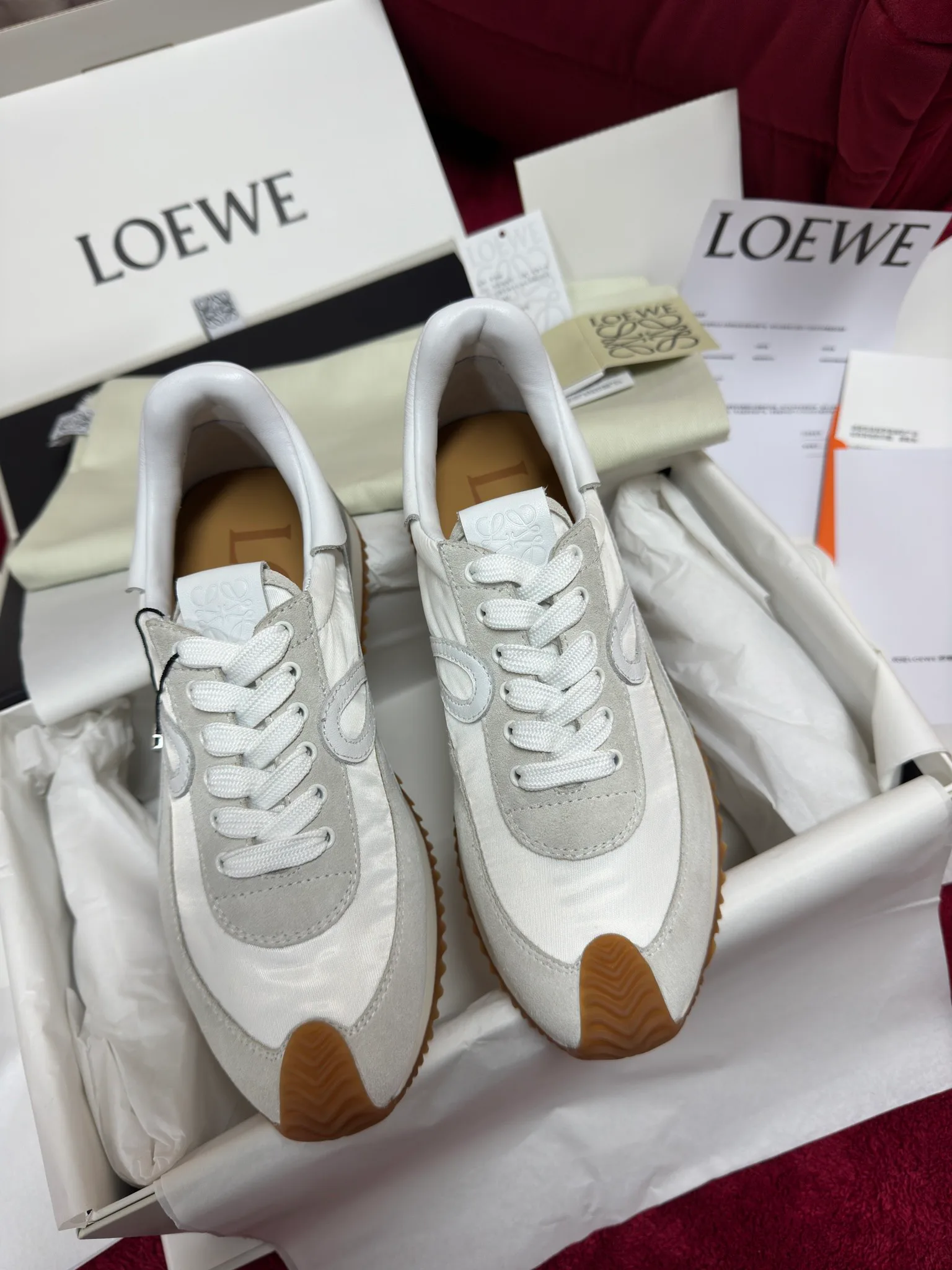 Кроссовки Женские Loewe 9440