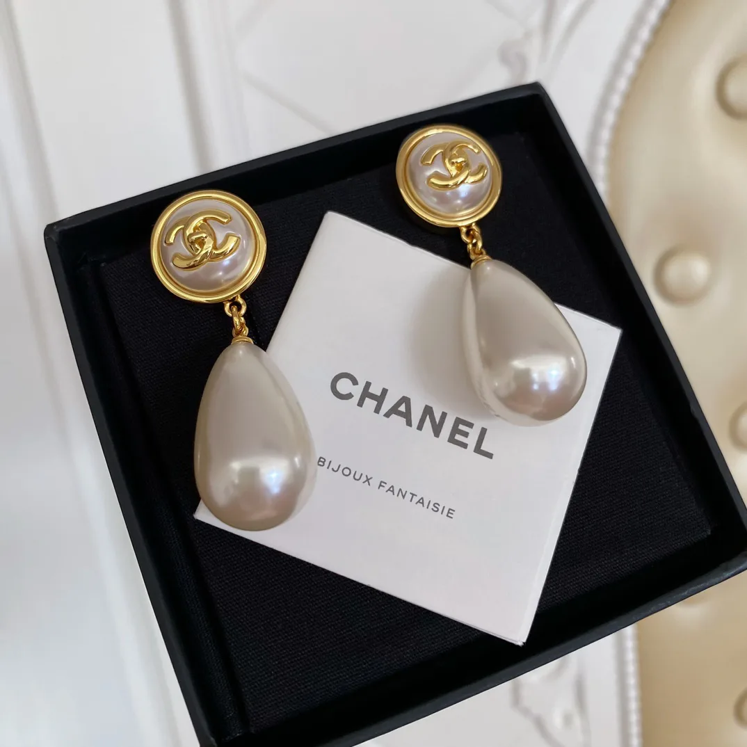 Бижутерия Chanel 17158412