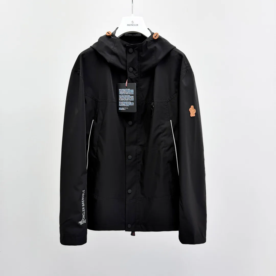 Куртки И Пуховики Мужские Moncler 10298914