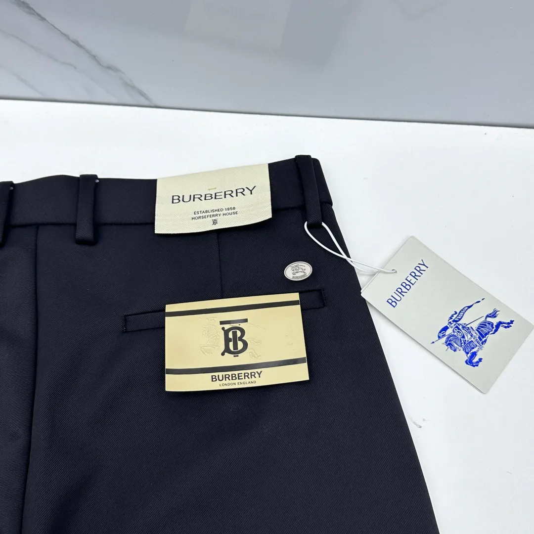 Брюки Мужские Burberry 18246802