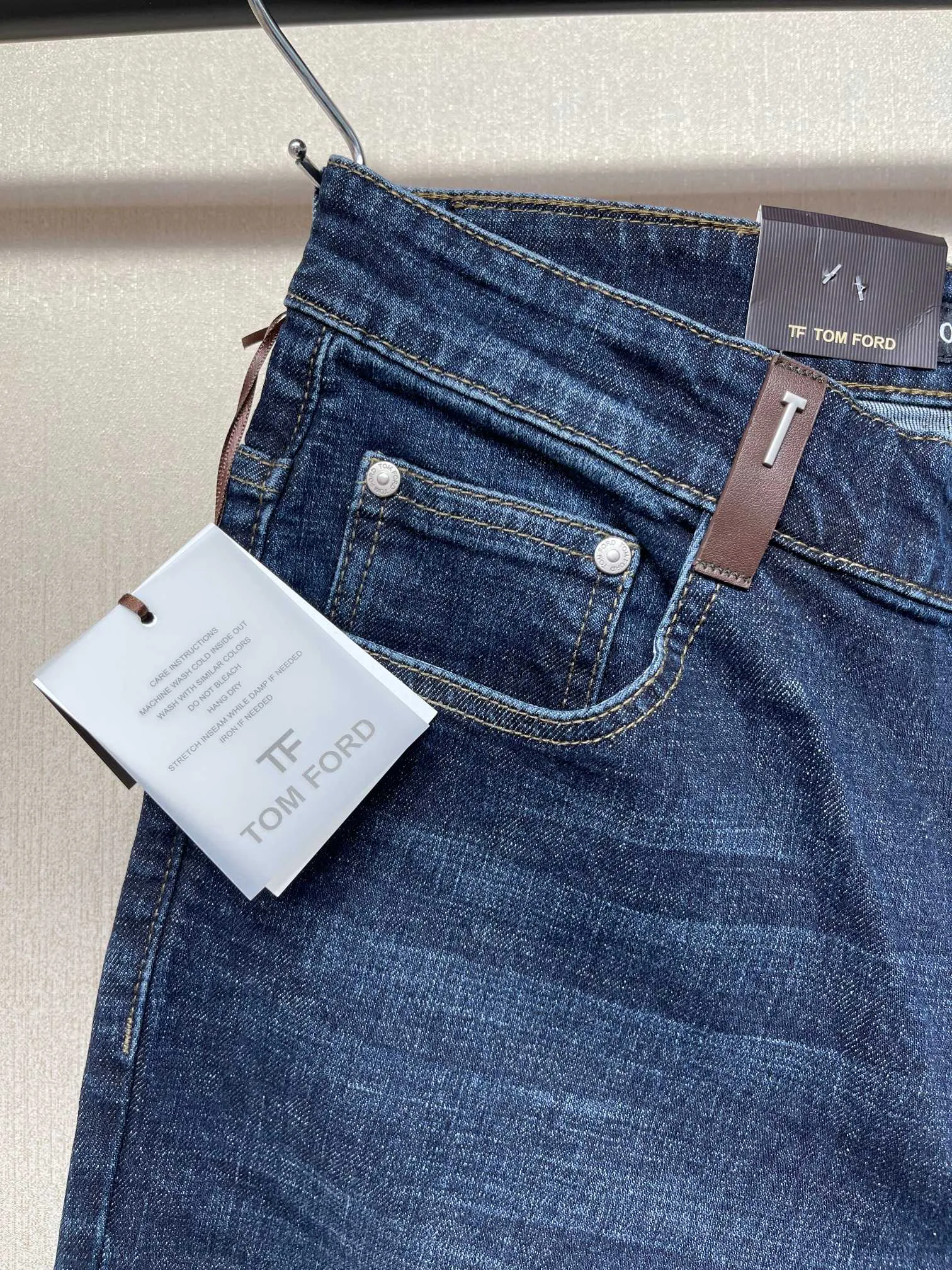 Джинсы Мужские Tom Ford 18343797