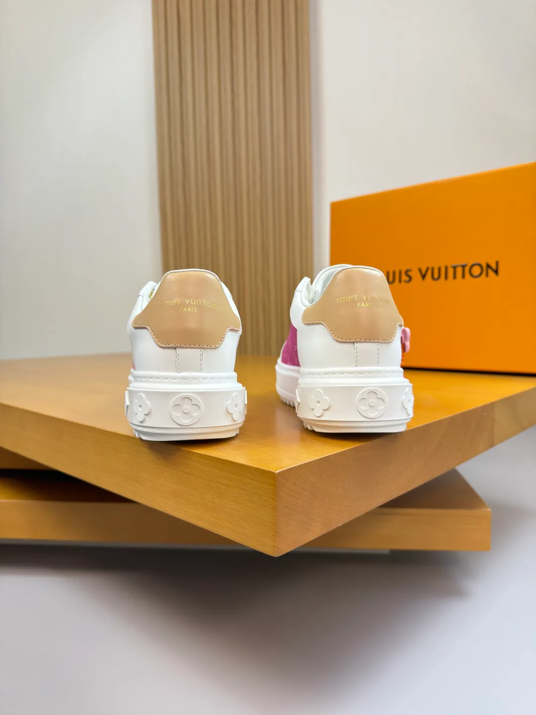 Кеды Женские Louis Vuitton 11918143