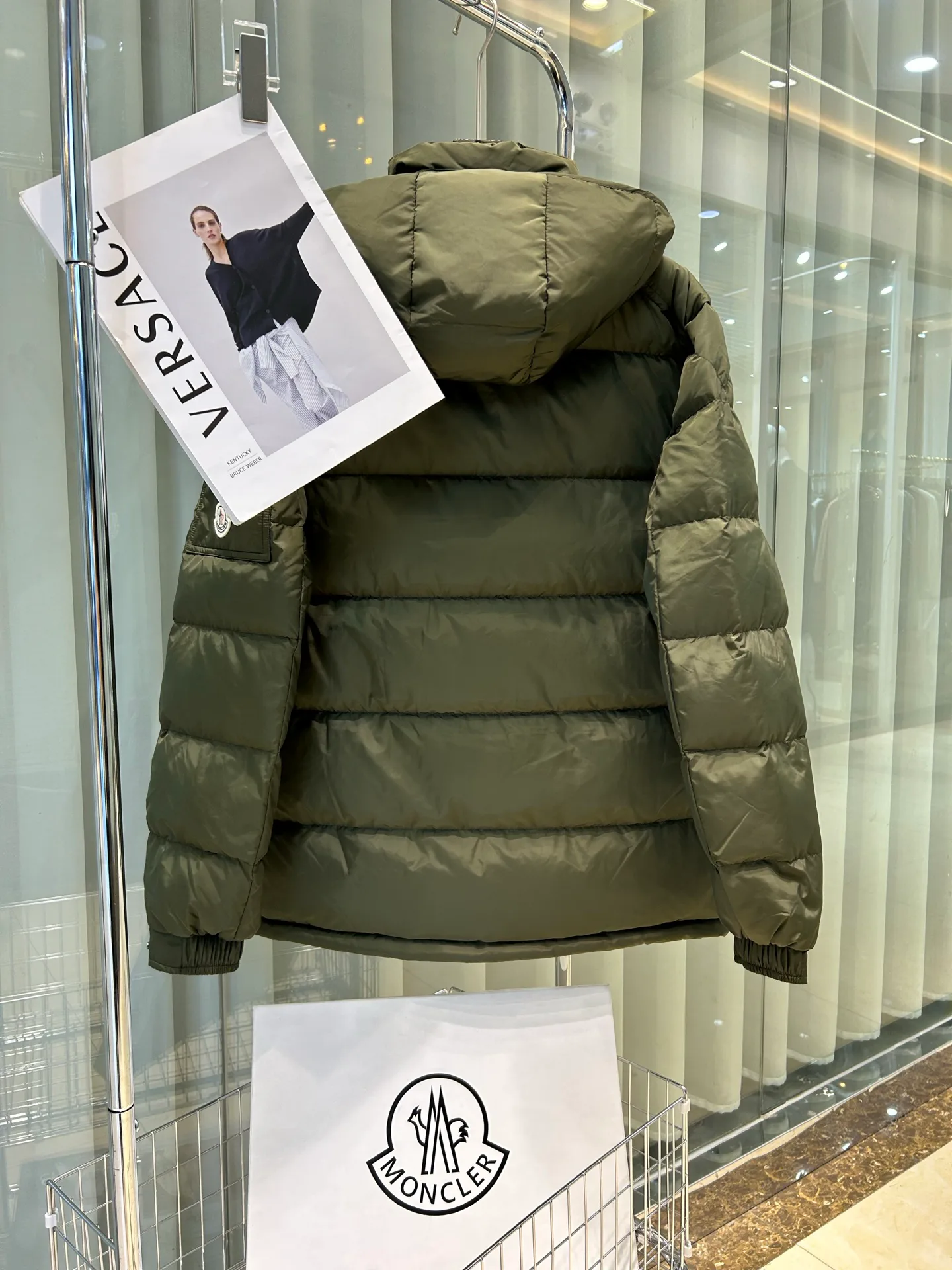 Пуховики Мужские Moncler 78177