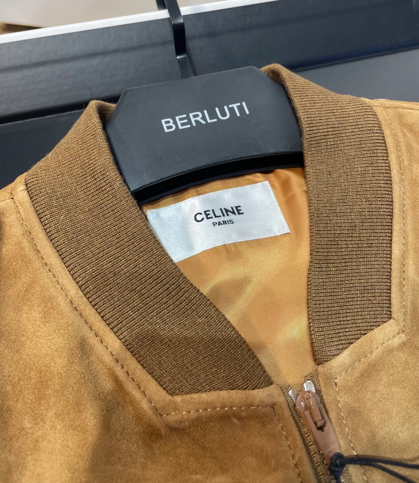 Кожаные Куртки И Дублёнки Мужские Celine 386369