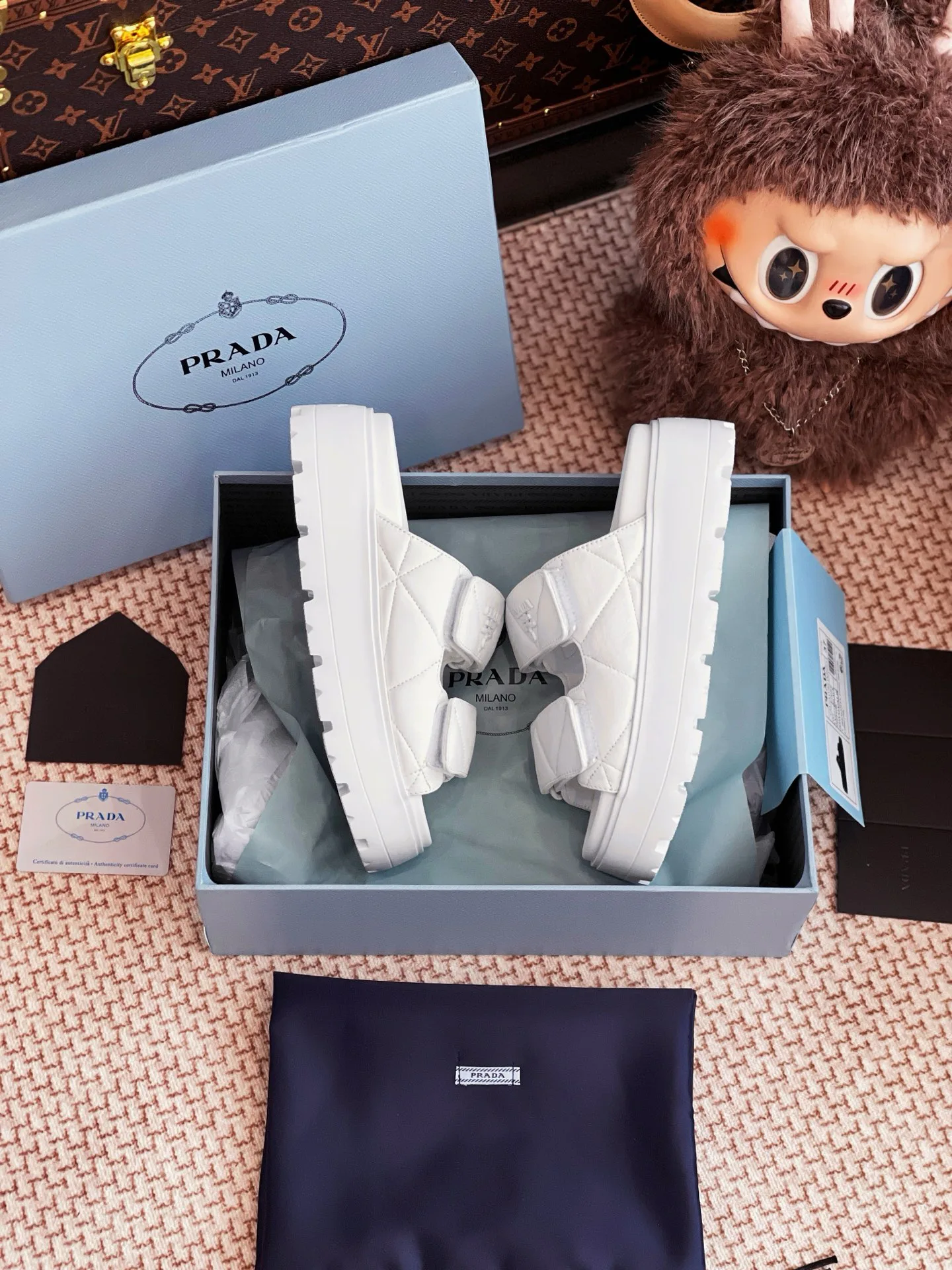 Шлепанцы Женские Prada 33138